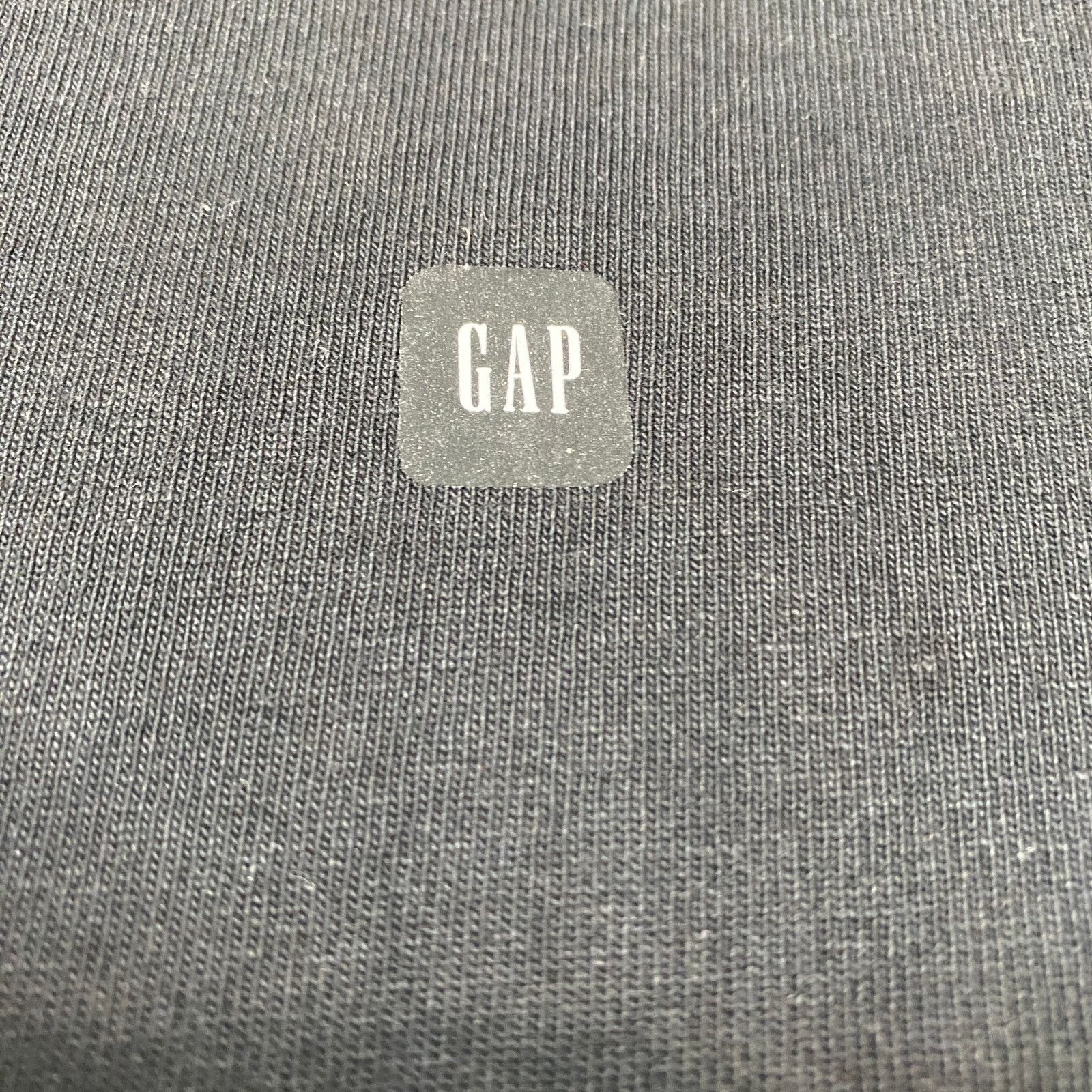 Balenciaga × Gap × Yeezy Gap Yeezy Engineered Balenciaga Oversized No Seam Shirt S Size US S / EU 44-46 / 1 - 3 Thumbnail