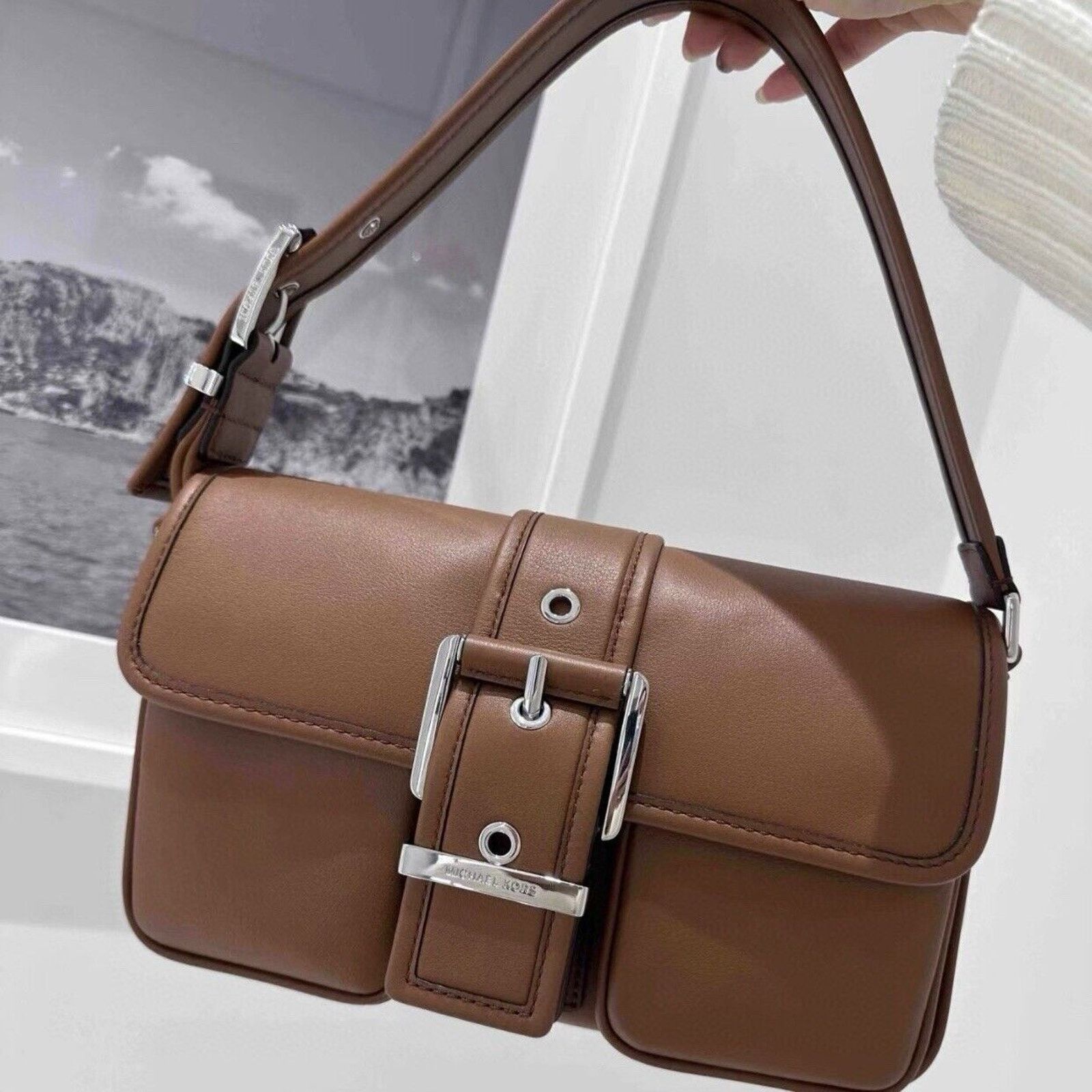 Michael Kors NWT Michael Kors Colby Medium Leather Shoulder Bag Luggage Size ONE SIZE - 7 Thumbnail