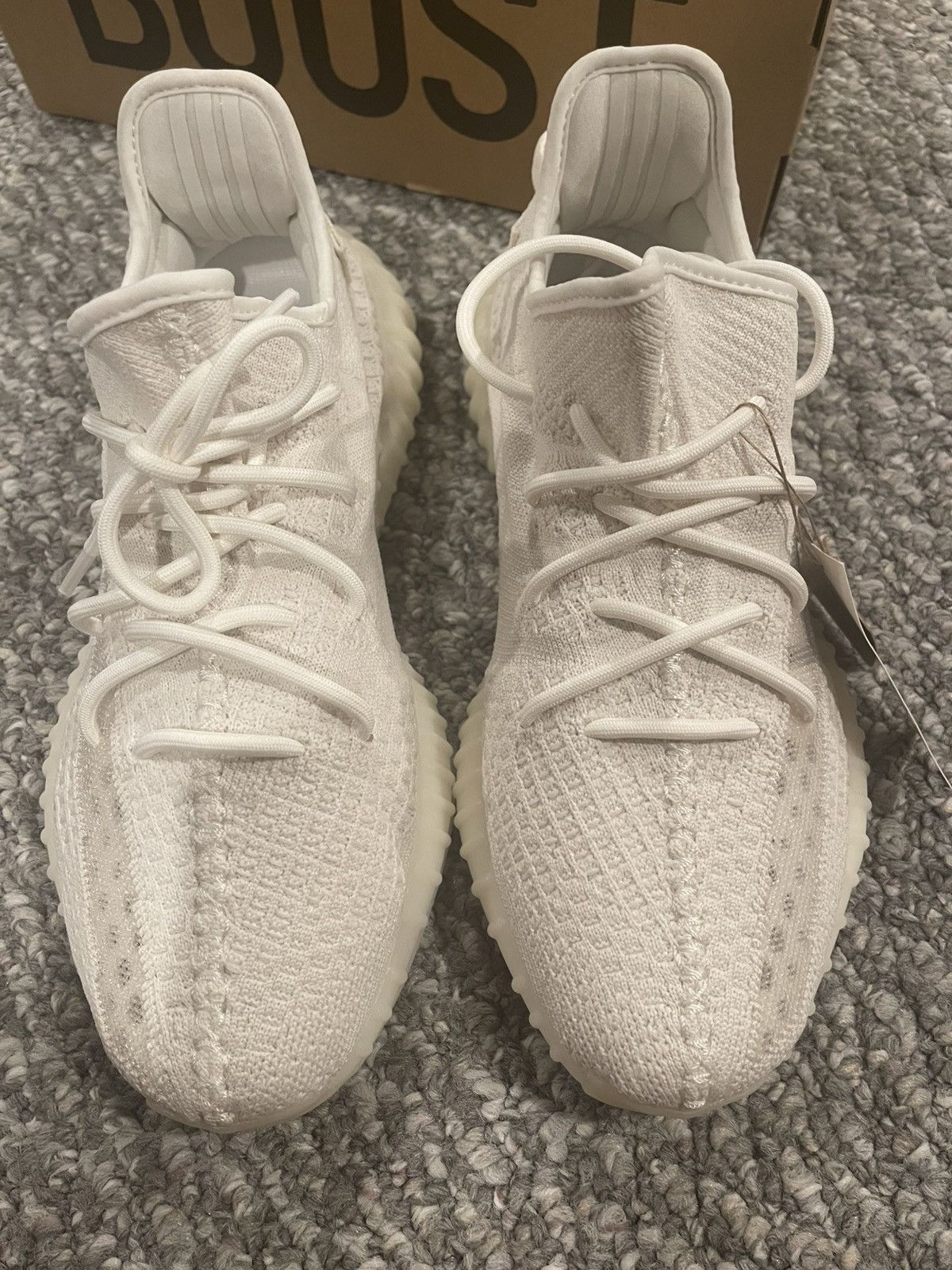 Yeezy Yeezy 350 V2 Bone Size 10 Brand New DS Size US 10 / EU 43 - 3 Thumbnail