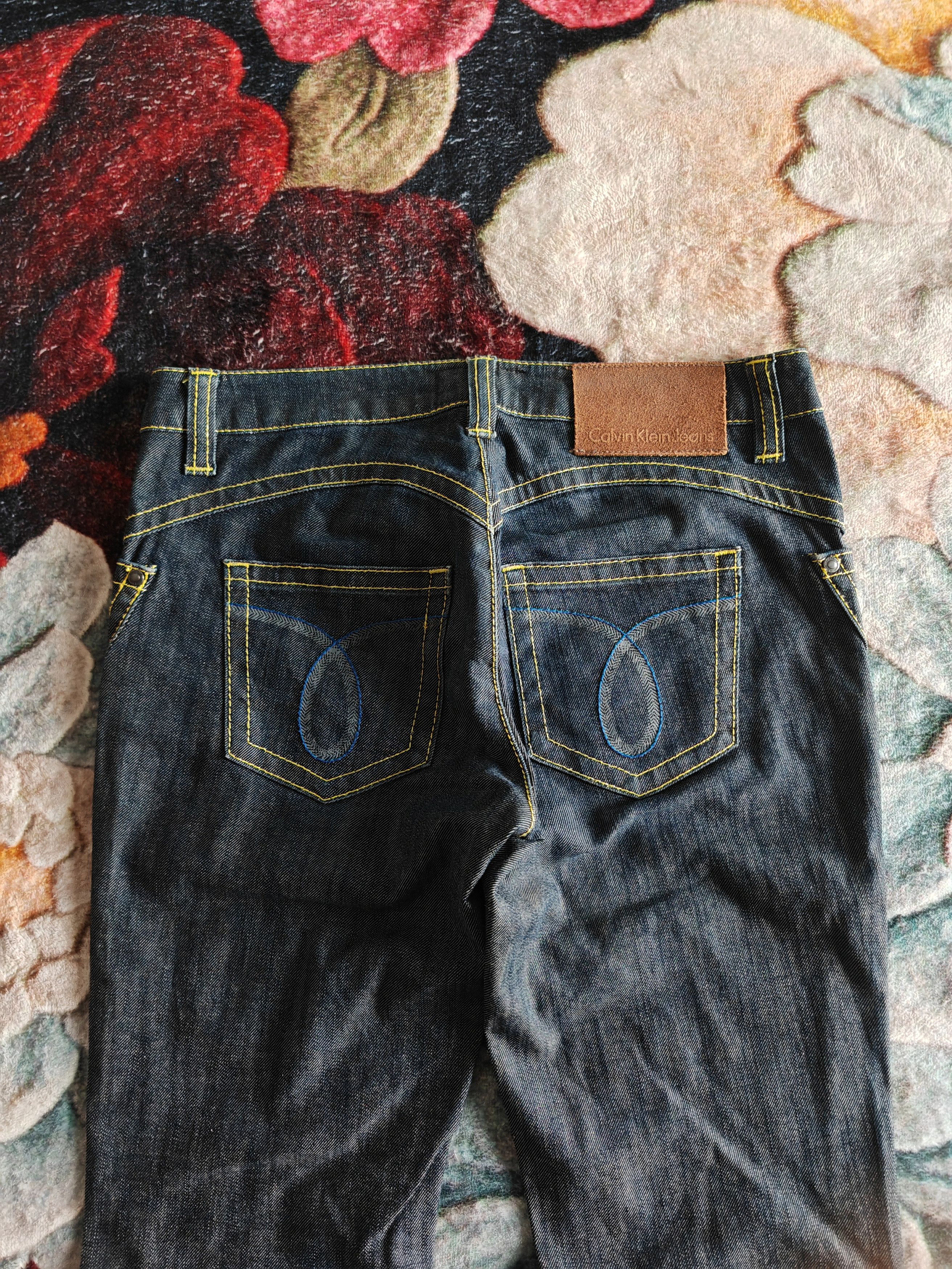Calvin Klein CALVIN KLEIN FLARE DENIM PANTS Size 27" / US 4 / IT 40 - 4 Thumbnail