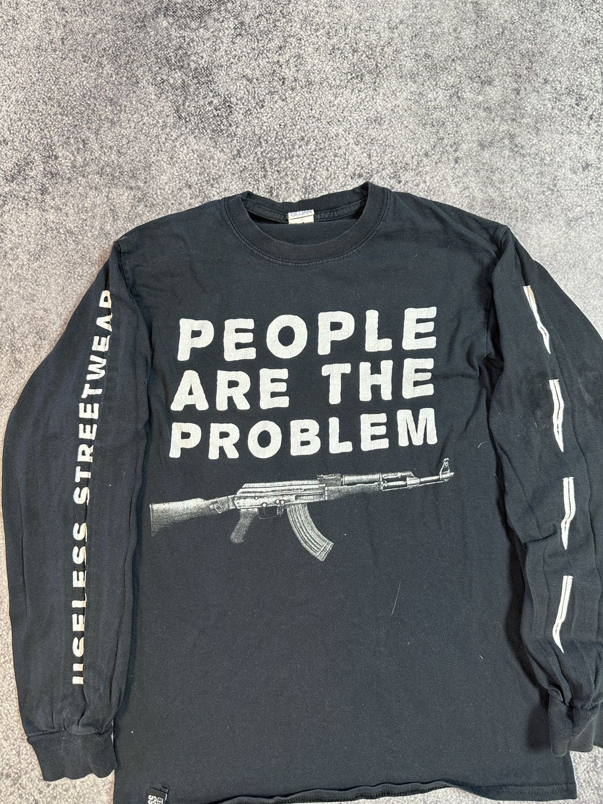Vintage Vintage People Are The Problem ART AK-47 Long Sleeve S Y2K Size US S / EU 44-46 / 1 - 3 Thumbnail