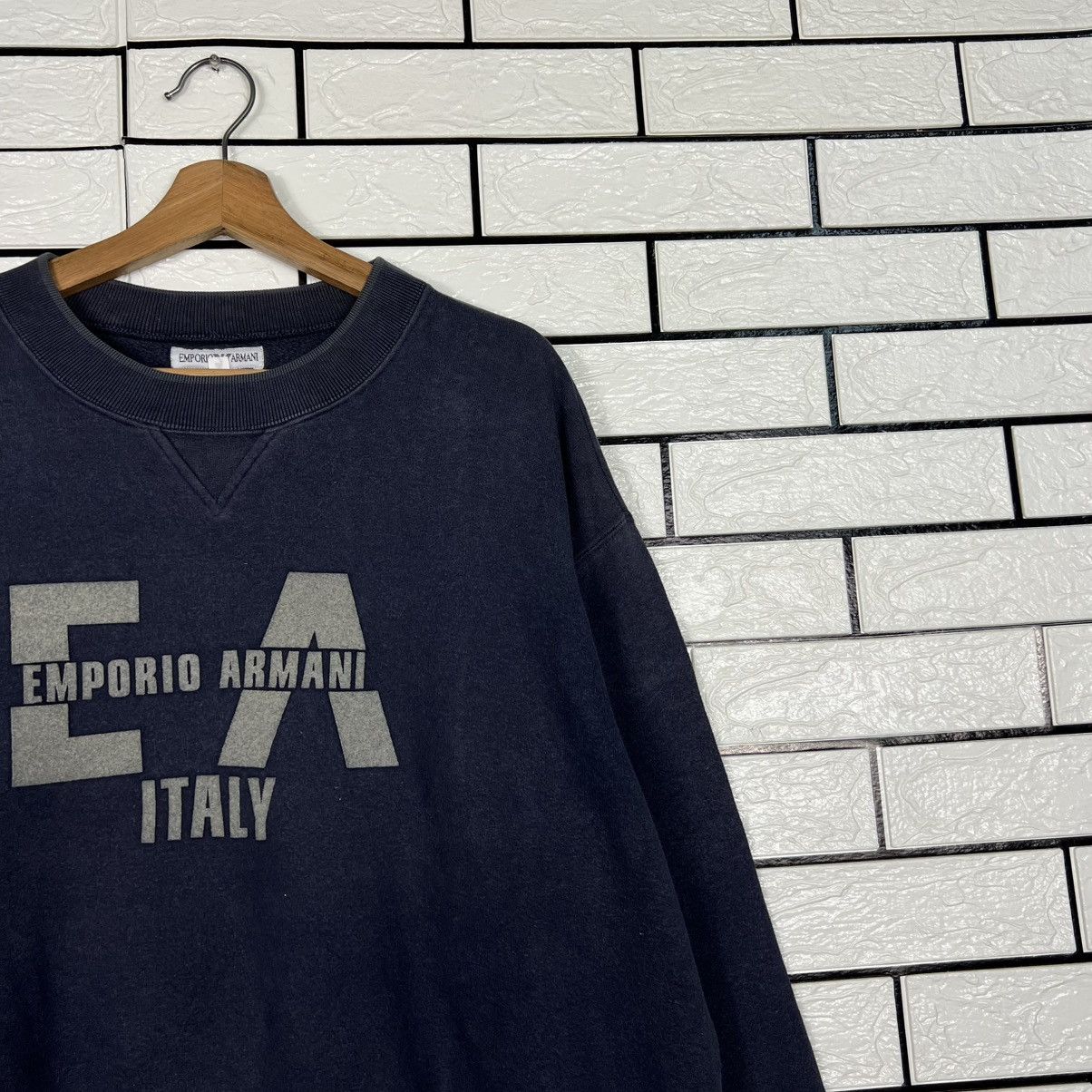 Emporio Armani EMPORIO ARMANI ITALY Cropped Crewneck Sweatshirt #4023-C183 Size M / US 6-8 / IT 42-44 - 5 Thumbnail