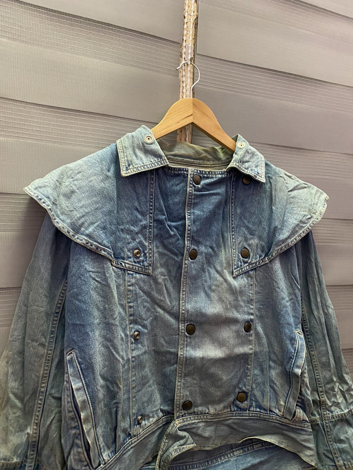 Japanese Brand Vintage Denim Jacket Avant Garde Size US L / EU 52-54 / 3 - 2 Thumbnail