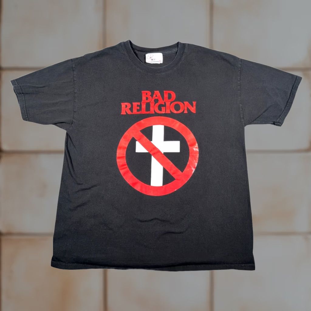 Vintage VINTAGE Bad Religion Shirt Adult LARGE Black Punk Rock Band Crossbuster CMI 90s Size US L / EU 52-54 / 3 - 1 Thumbnail