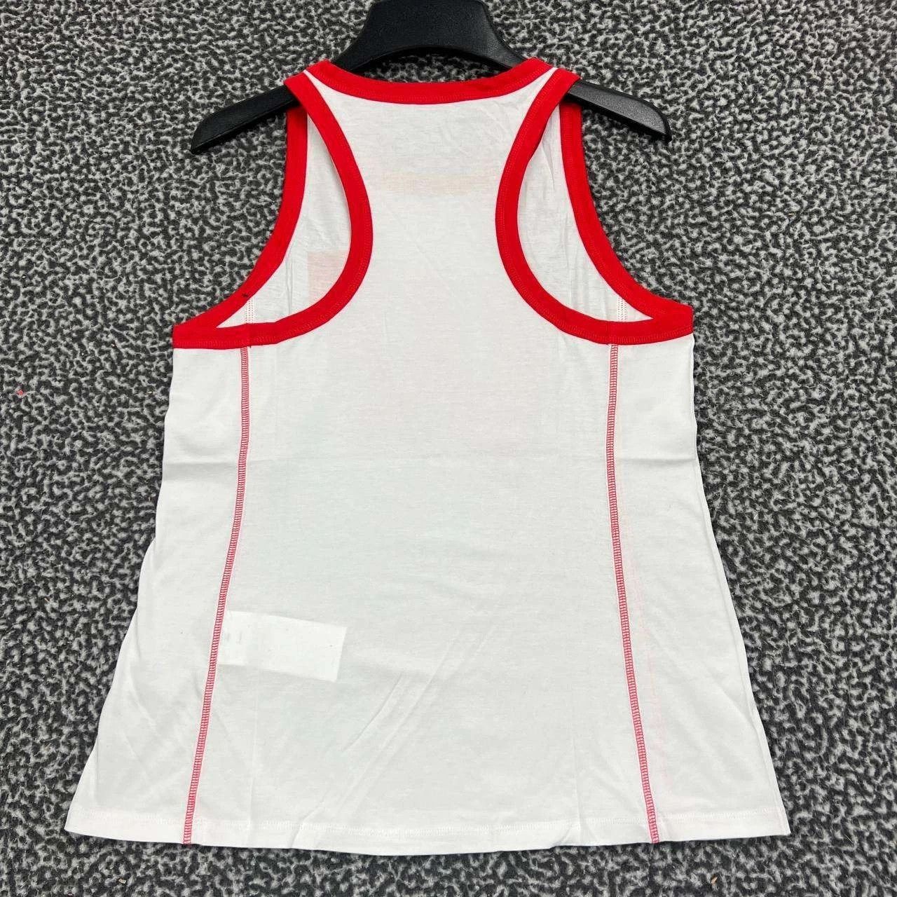 Other Wisconsin Badgers Shirt Women M Sleeveless Round Neck Size M / US 6-8 / IT 42-44 - 2 Thumbnail