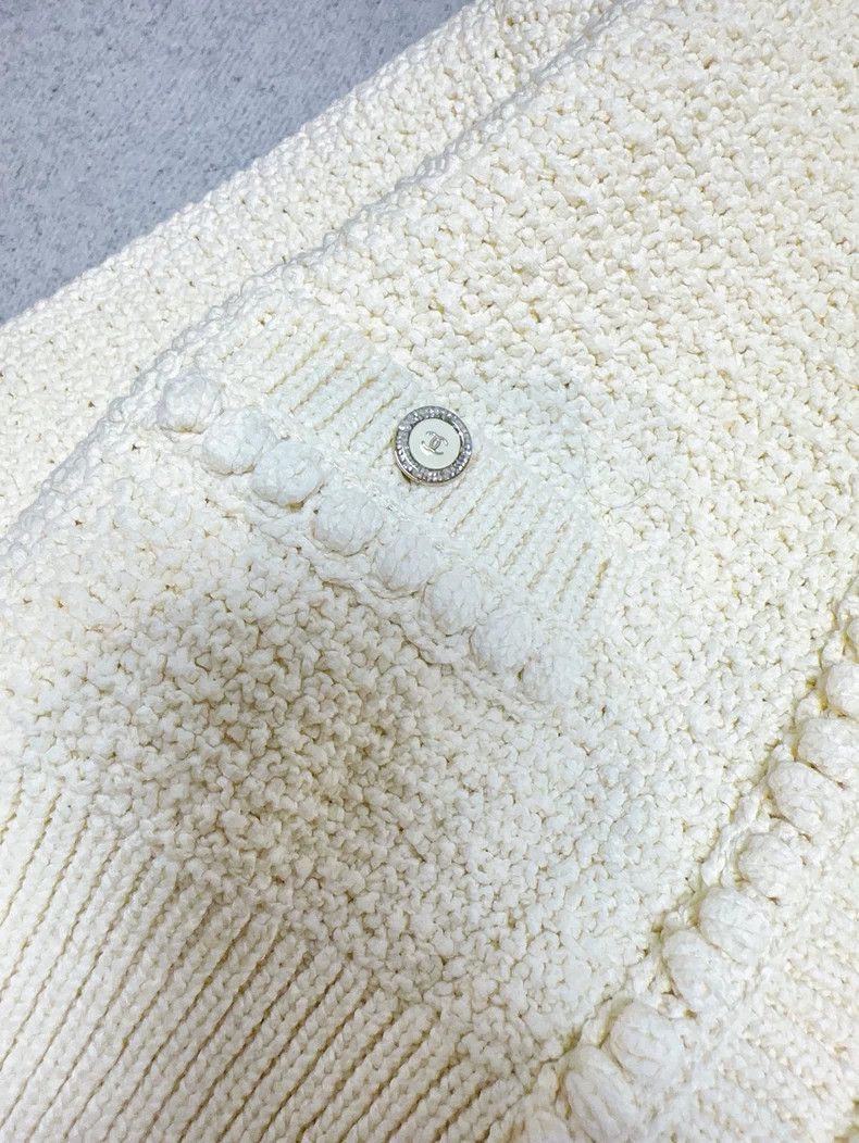 Chanel Chanel 22S Cream High-Waist Knit Cardigan Size M / US 6-8 / IT 42-44 - 3 Thumbnail