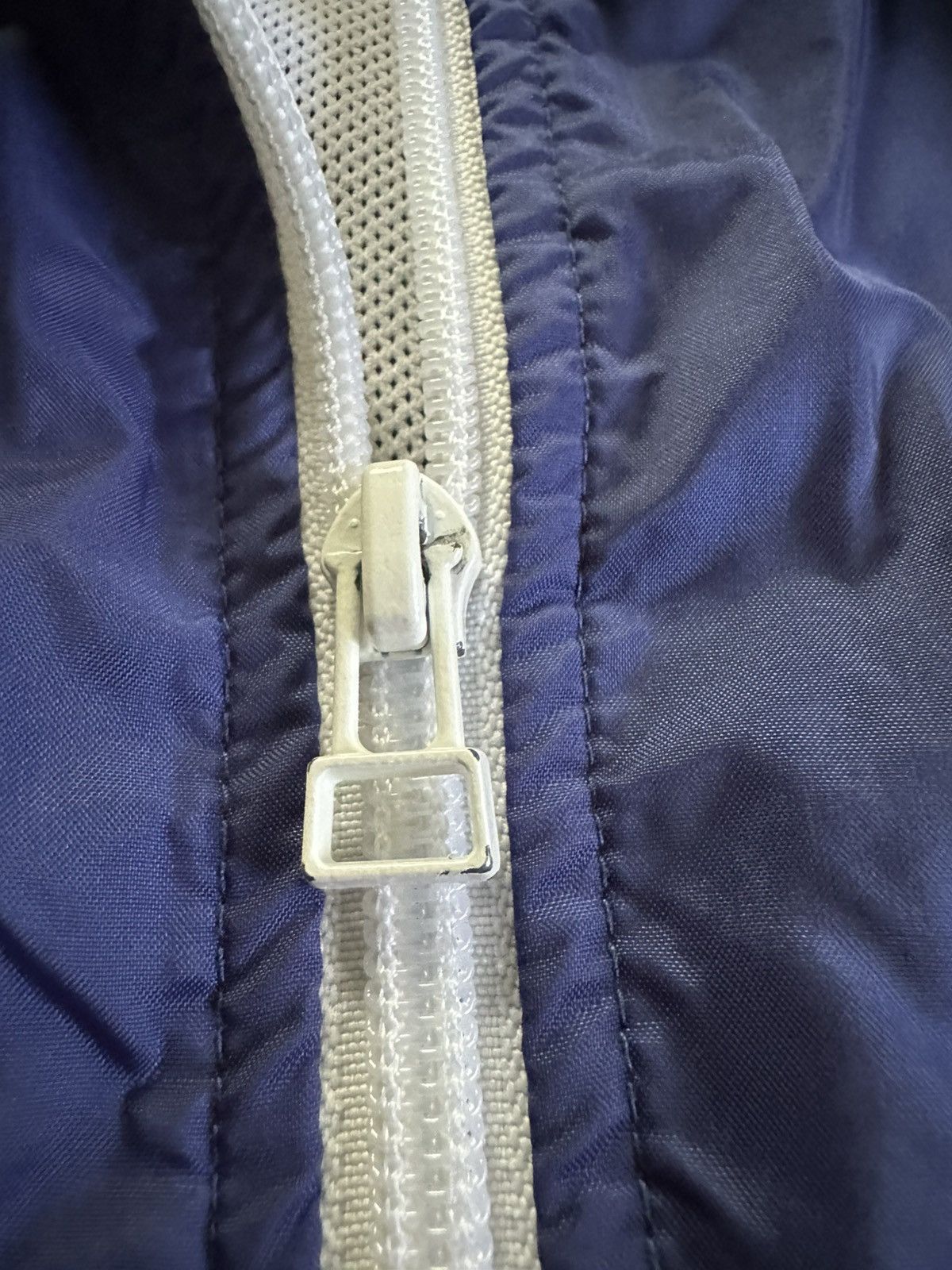 Nike Vintage Nike Full Zip Windbreaker Size US S / EU 44-46 / 1 - 5 Thumbnail