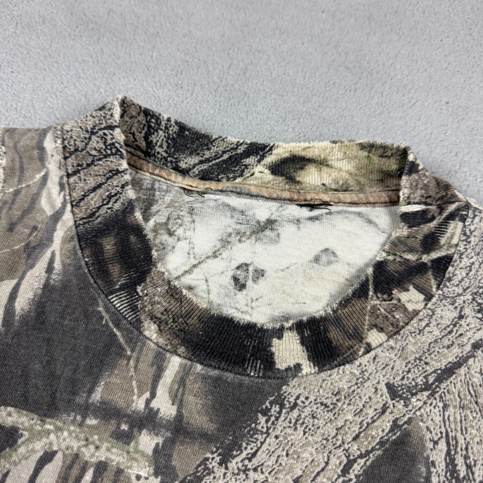 Realtree VTG Camo Pocket T-Shirt Distressed Boxy Realtree Mossy Oak Size US XL / EU 56 / 4 - 2 Thumbnail