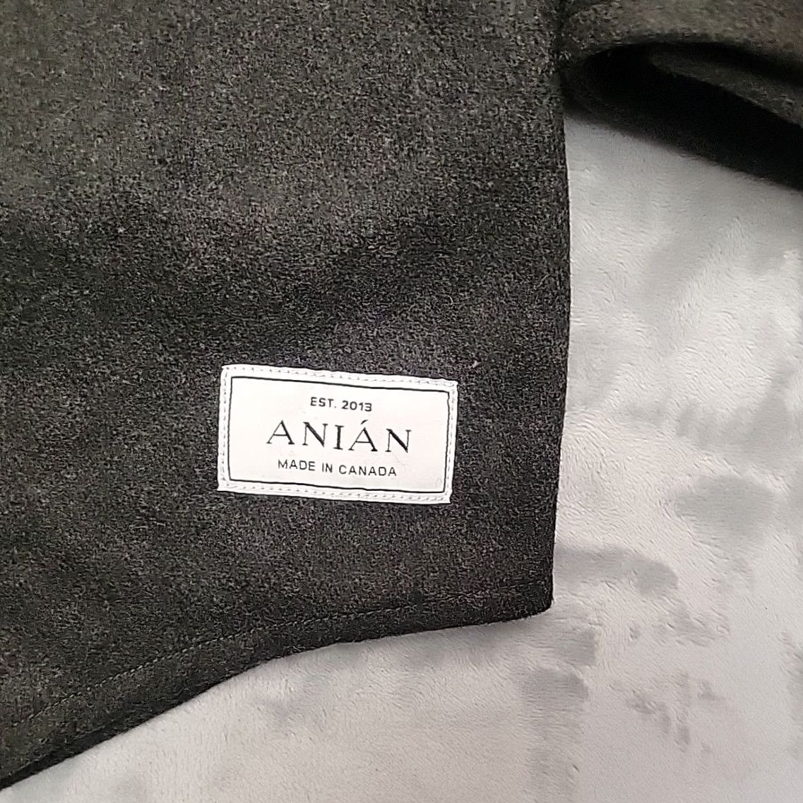 Olive Anian Shirt Womens 2XL Olive Wool Relaxed Lightweight Melton Made in Canada NEW Shirt Women's 2XL Olive Wool Melton Canada NEW Size XXL / US 16-18 / IT 52-54 - 2 Thumbnail