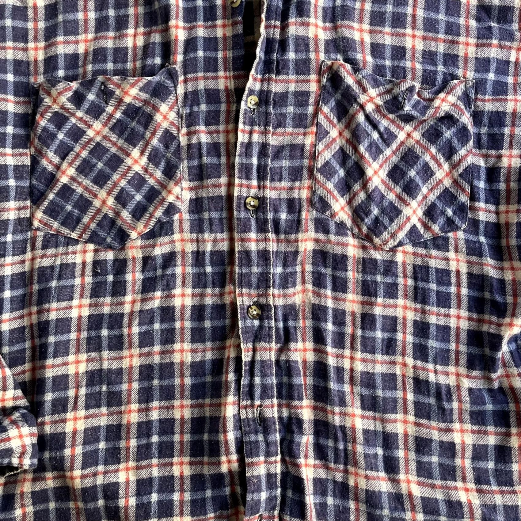 Vintage Bay Trading Co Shirt Mens 2XL Blue Plaid Flannel Long Sleeve Button Up Workwear Size US XXL / EU 58 / 5 - 2 Thumbnail