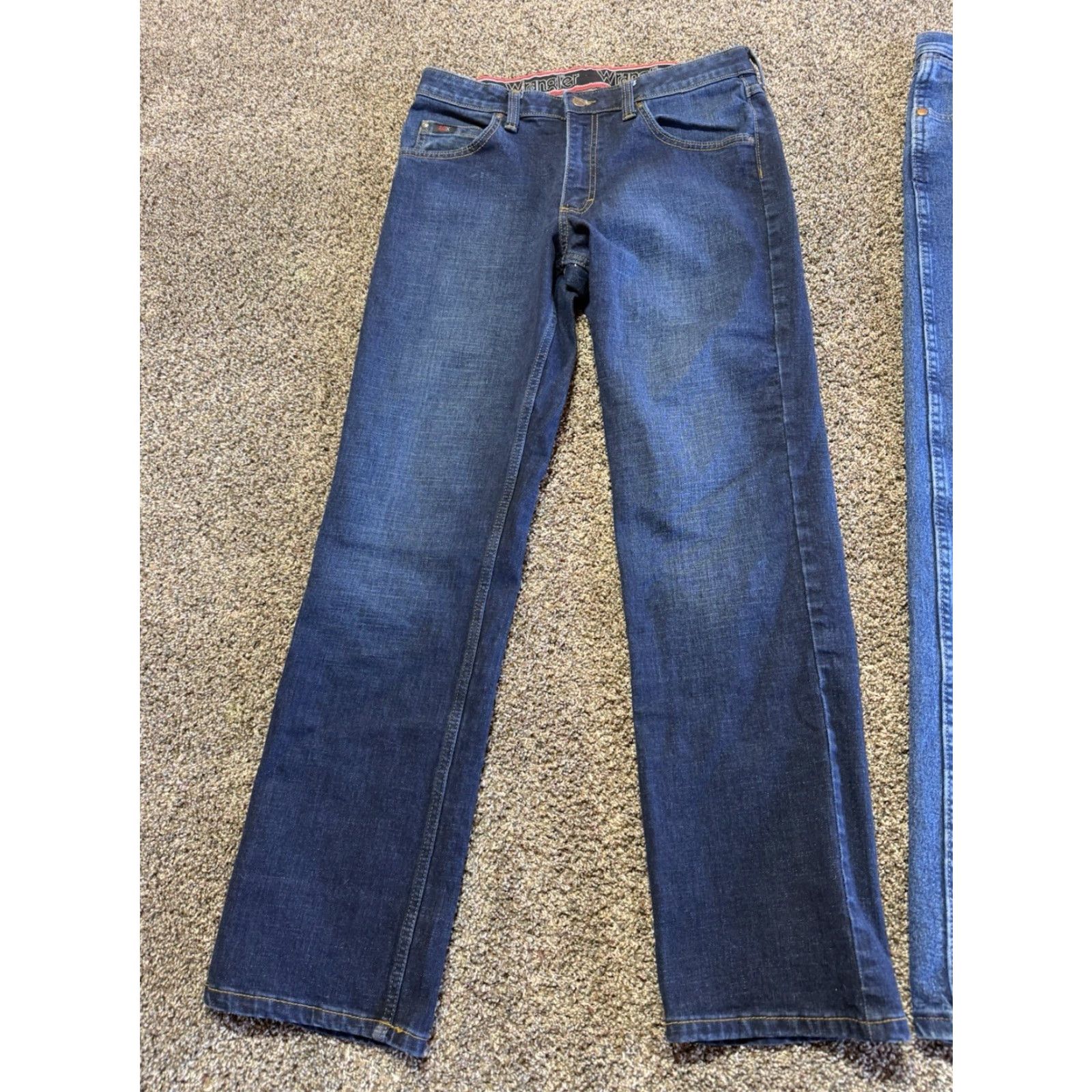 Wrangler Wrangler Jeans Bootcut 32x32 32x32 2 Lot Men Denim Blue 5-Pocket Regular Inseam 32 Cotton Cotton Denim Vintage No? Size US 32 / EU 48 - 2 Thumbnail