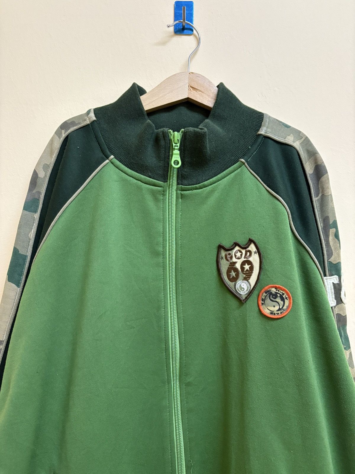 Vintage Vintage Y2k T&C Surf Hawaii Camo Zipper Jacket Size US L / EU 52-54 / 3 - 4 Thumbnail
