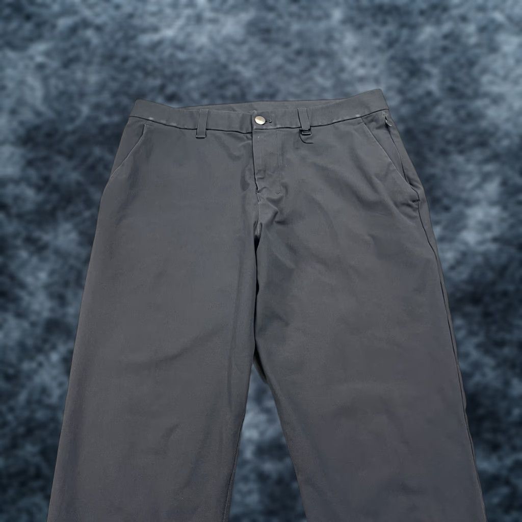 Lululemon Lululemon Pants Mens 32x31 Gray Warpstreme Slim Chino Button 5-Pocket Logo Preppy Stretch Casual Regular 32 Mens Size US 32 / EU 48 - 1 Thumbnail