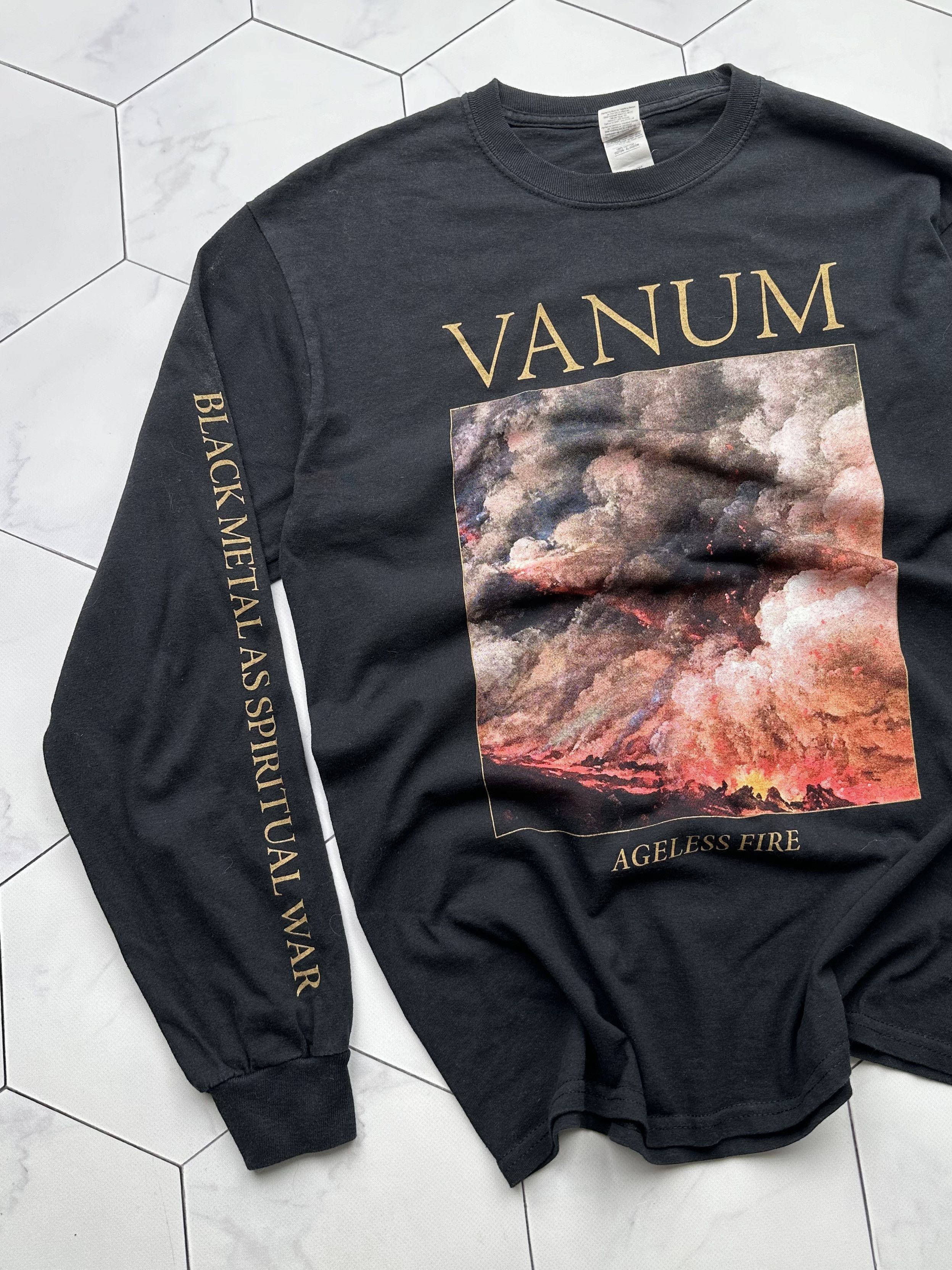 Japanese Brand Vintage Vanum Ageless Fire Long Sleeve (B410)E2 Size US M / EU 48-50 / 2 - 2 Thumbnail