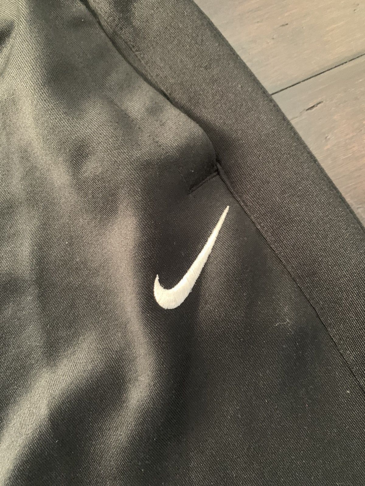 Nike × Vintage Vintage Y2K Nike Logo Track Pants Joggers Black Size US 34 / EU 50 - 4 Thumbnail