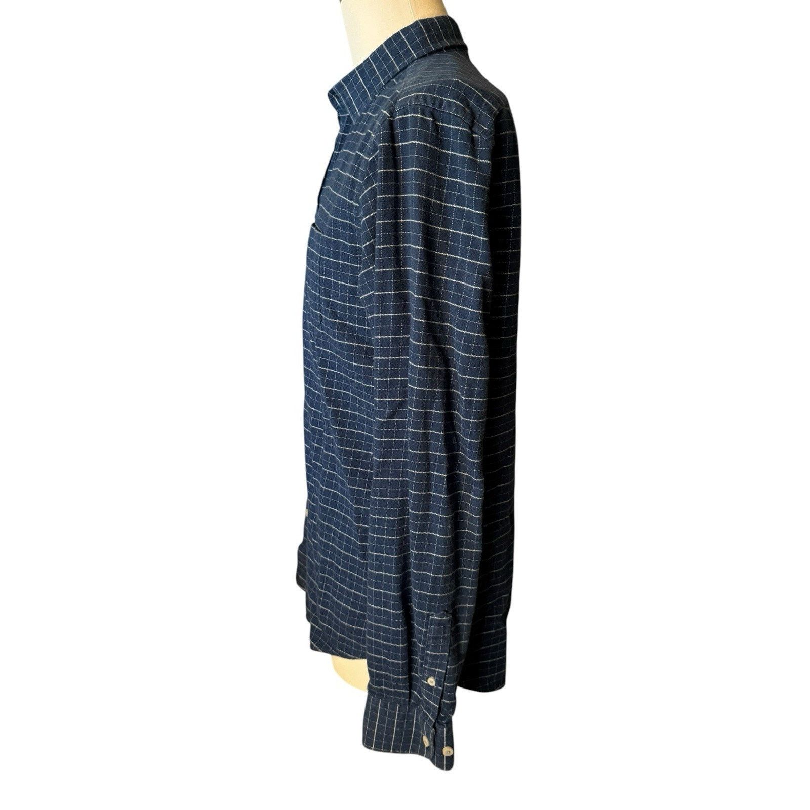 UNTUCKit Untuckit Flannel Shirt Men's Large TALL SLIM Navy Blue White Size US L / EU 52-54 / 3 - 3 Thumbnail