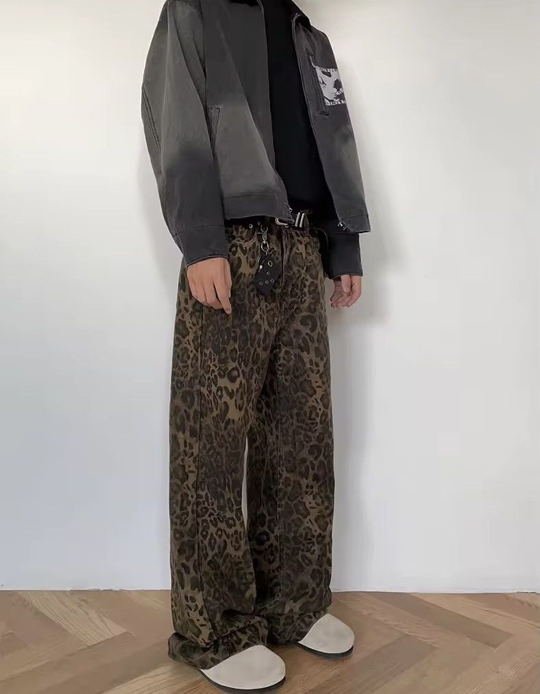 Japanese Brand × Jean Vintage Brown Leopard Print Straight Leg Jeans Size US 32 / EU 48 - 2 Thumbnail