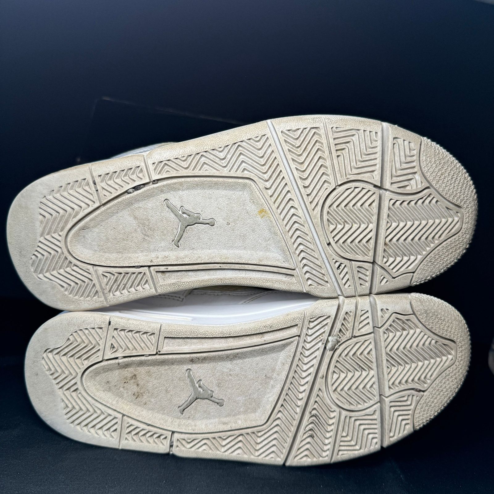 Jordan Brand × Nike Size 7 - Air Jordan 4 Retro GS Pure Money 2017 Men's Shoes Size US 7 / EU 40 - 6 Thumbnail