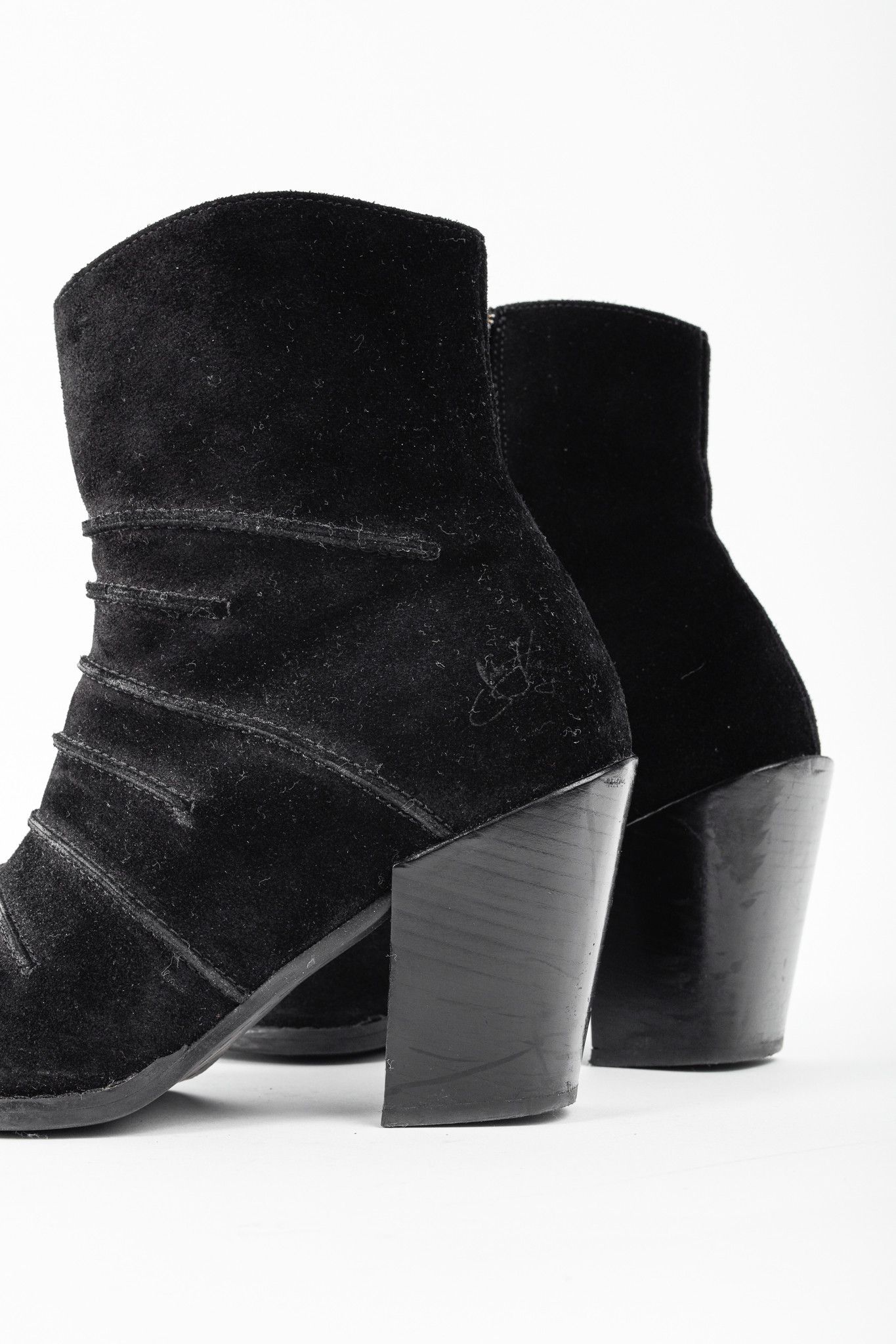 John Fluevog John Fluevog Dolores Black Outseamed Ankle Boots Size US 8.5 / IT 38.5 - 8 Thumbnail