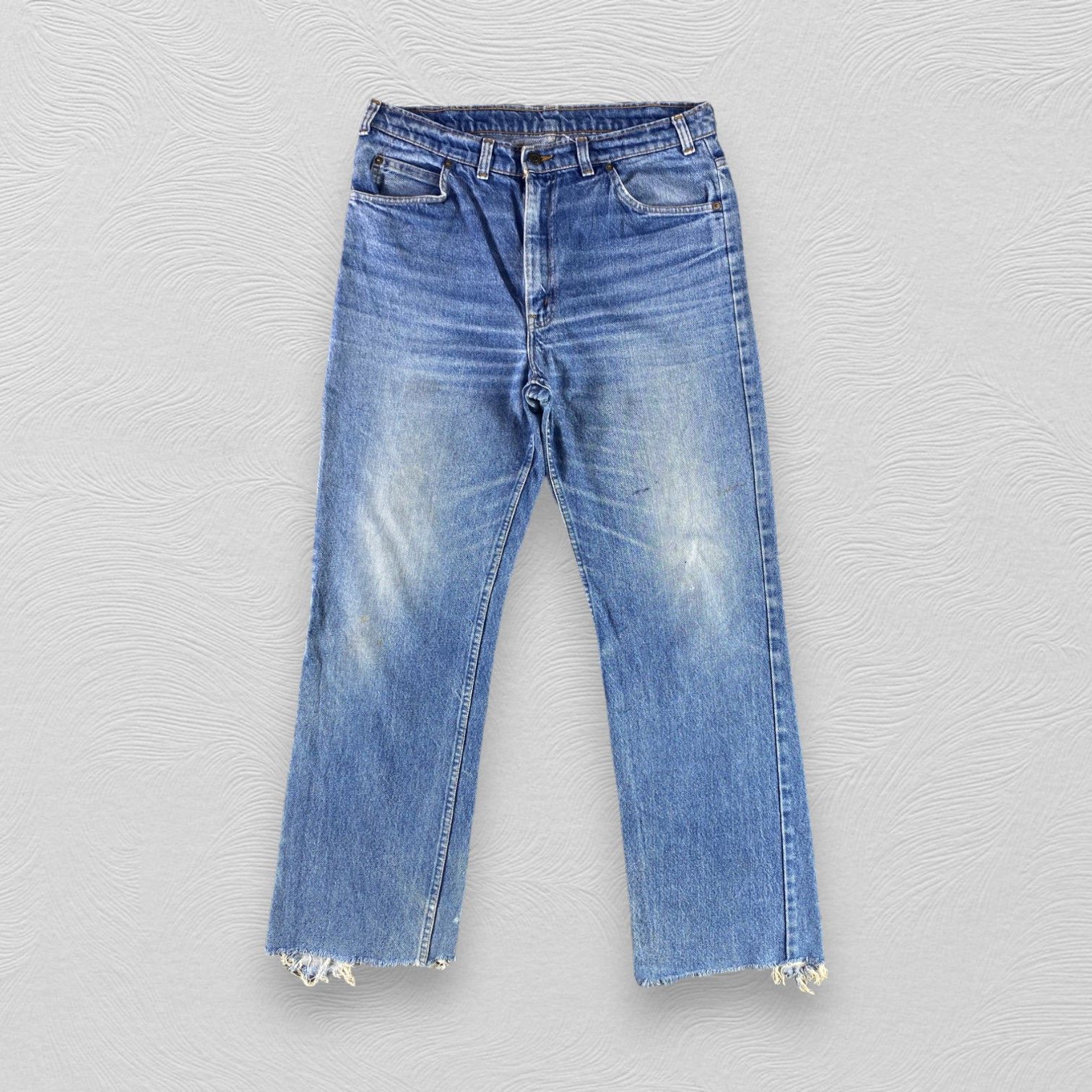 Levi's Vintage Levis 617 Jeans Medium Wash Denim KJ3379 Size US 36 / EU 52 - 1 Thumbnail