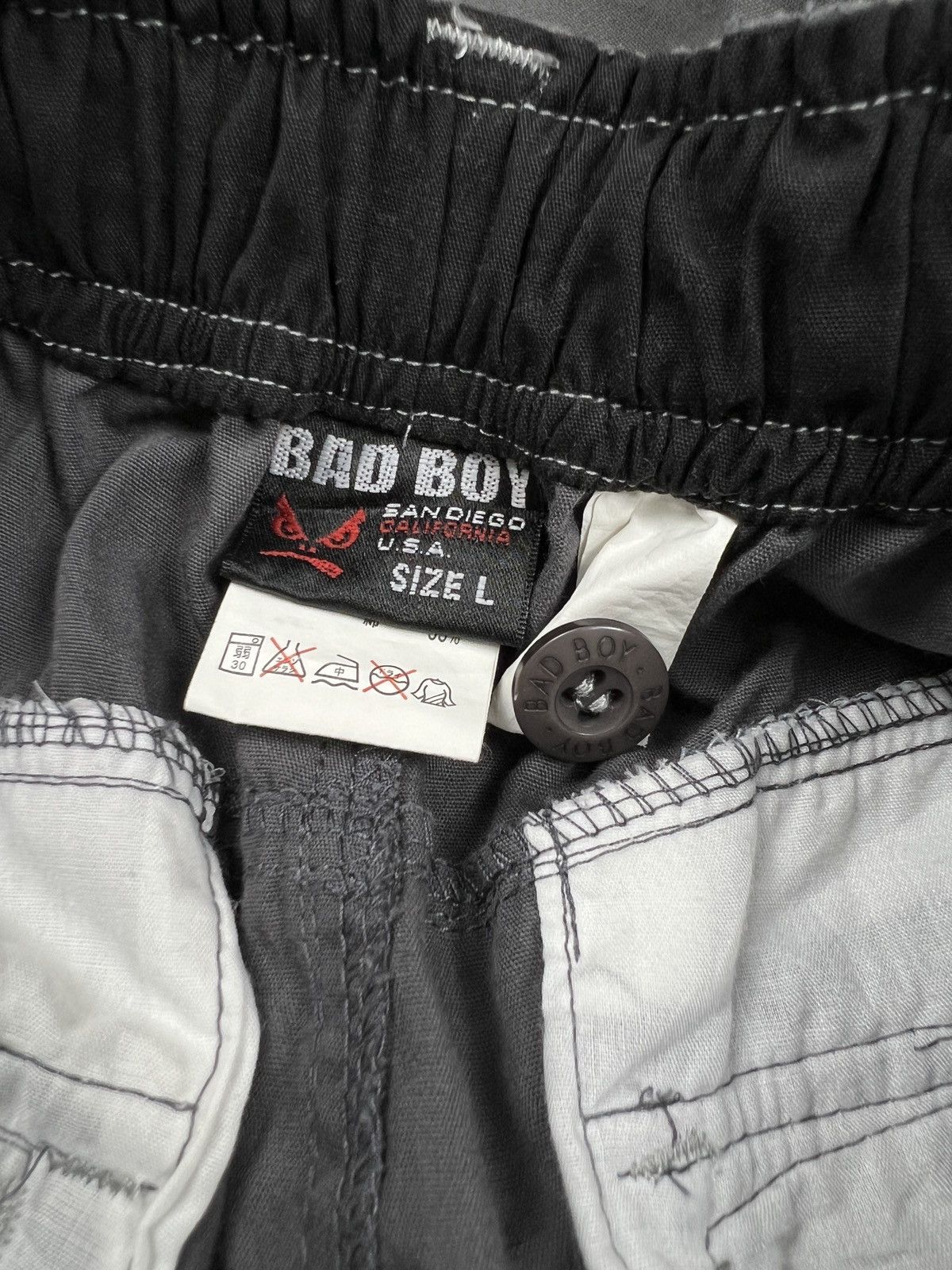Japanese Brand × Revenge BadBoy Cargo Short Pants Size US 29 - 6 Thumbnail