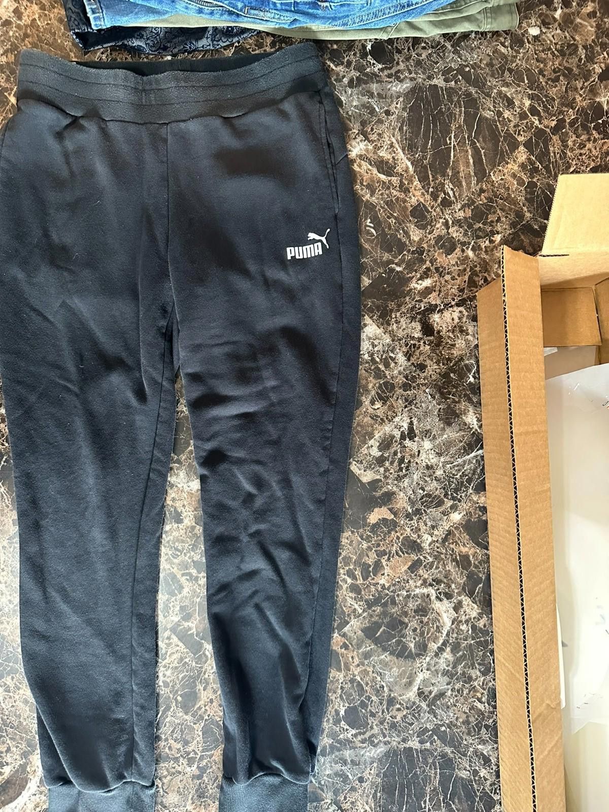 Puma black Puma sweatpants, men's medium Size US 32 / EU 48 - 2 Thumbnail