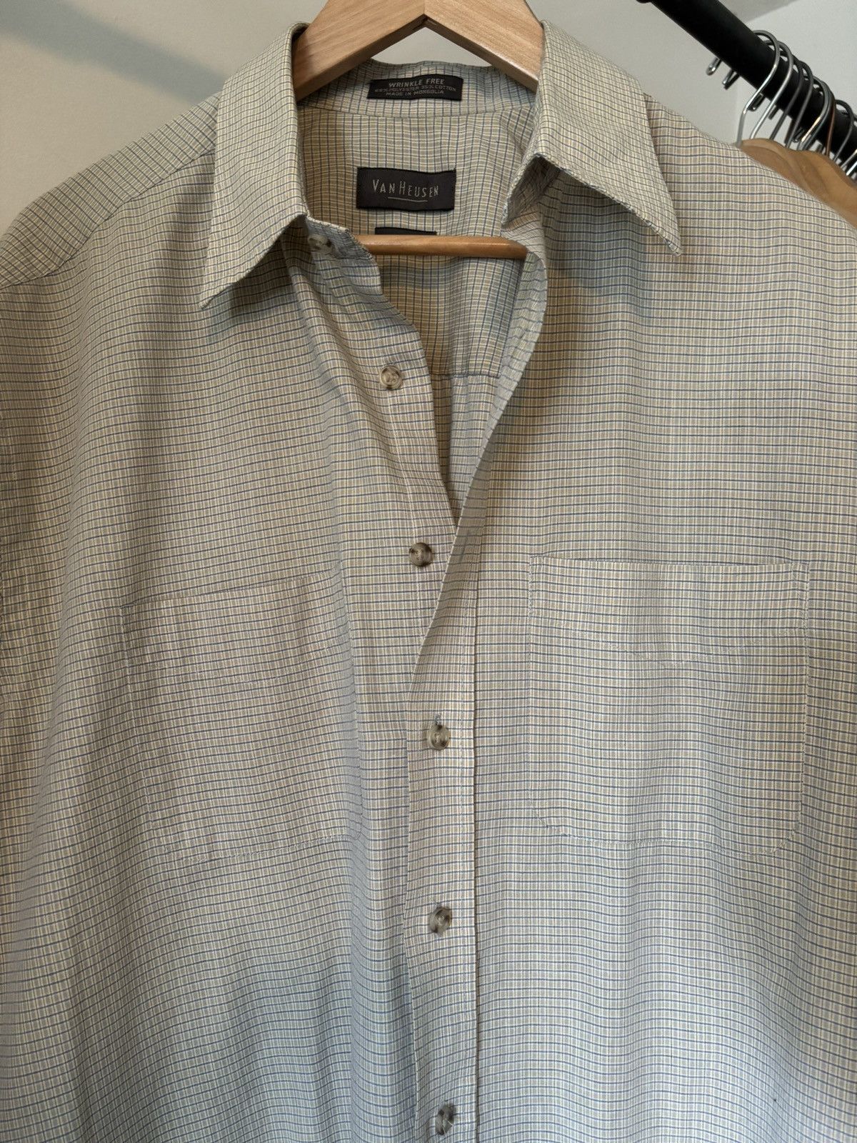 Van Heusen Plaid Van Heusen Button Up Size US XL / EU 56 / 4 - 2 Thumbnail