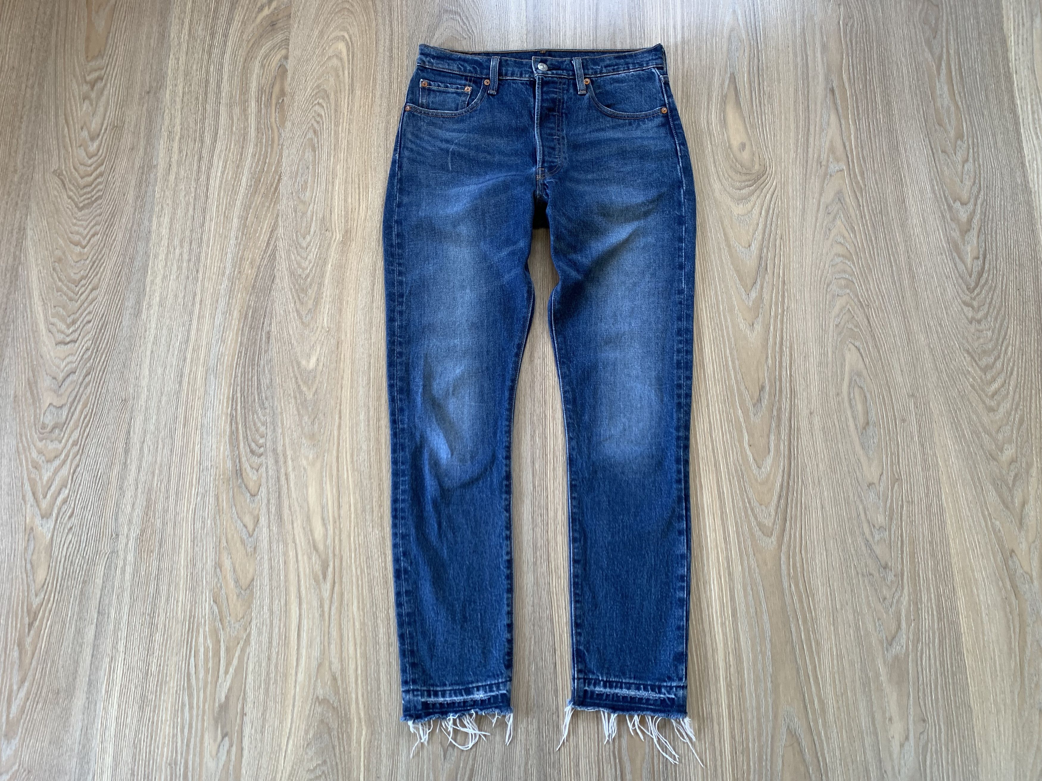 Levi's Women’s Levis 501 Blue Denim Jeans Size 28" / US 6 / IT 42 - 3 Thumbnail