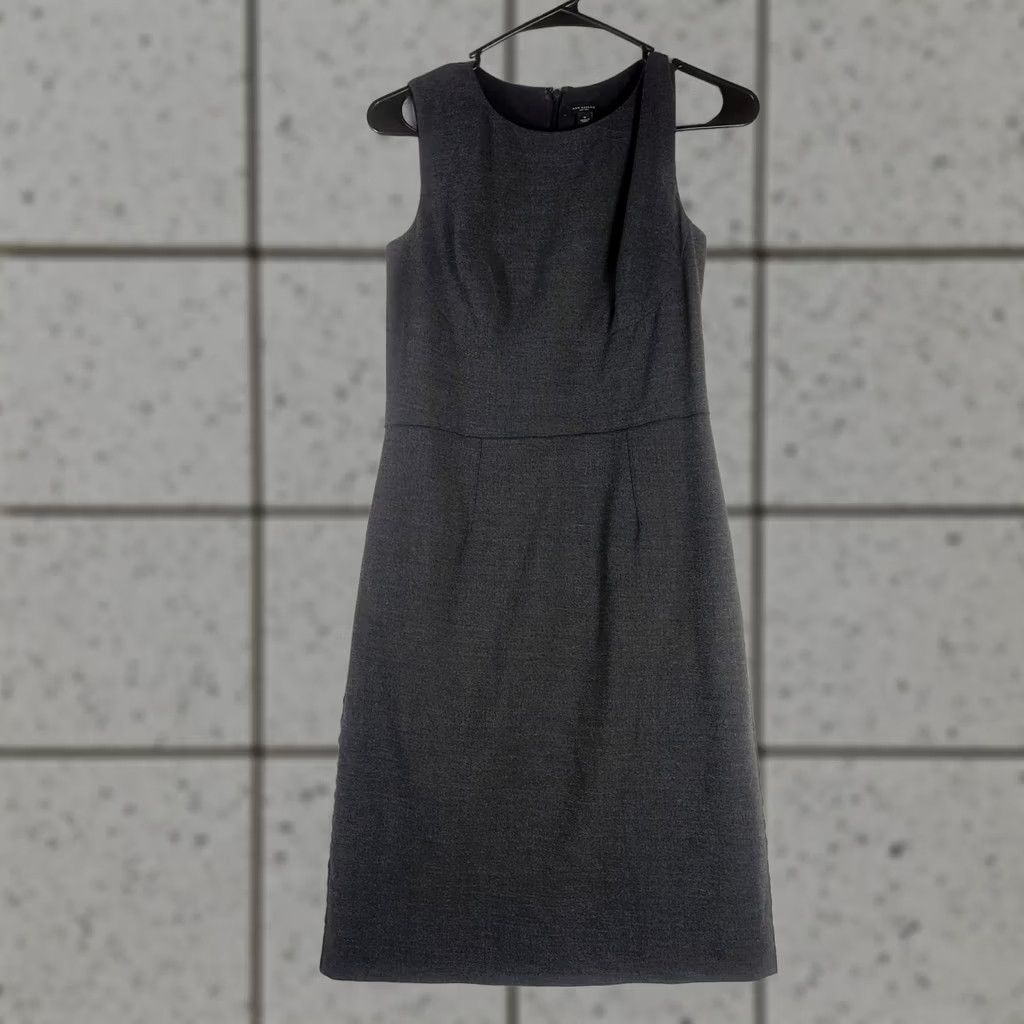Vintage VINTAGE? No. Ann Taylor Wool Blend Sheath Dress Size 0 Gray Sleeveless Work Office Career Size XS / US 0-2 / IT 36-38 - 1 Thumbnail