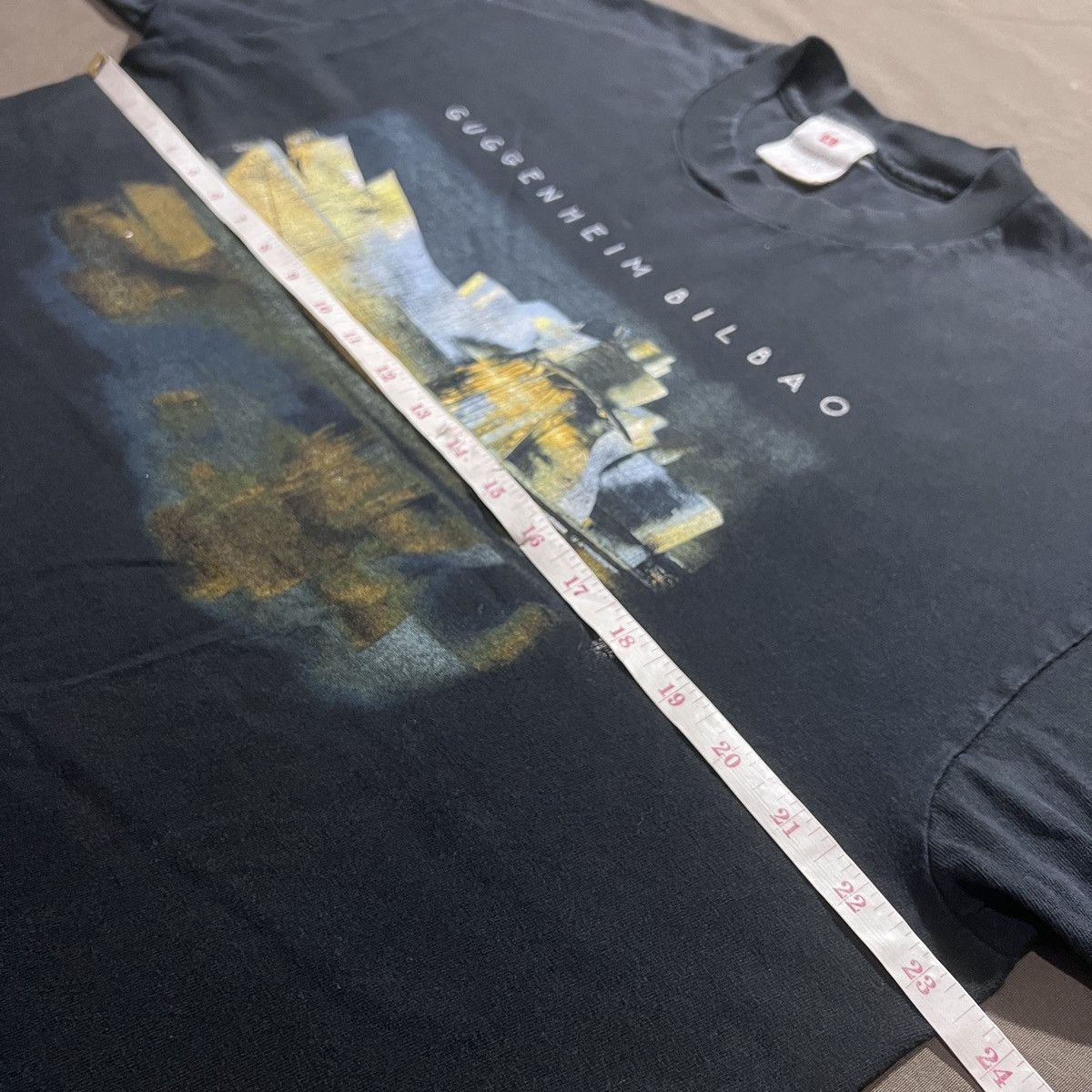 Arts & Science Vintage Guggenheim Bilbao Frank Gehry Architecture Tee XL Size US XL / EU 56 / 4 - 12 Thumbnail