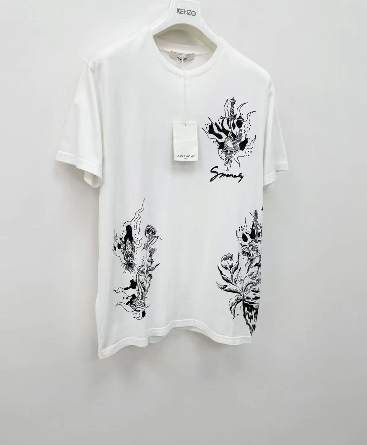 Givenchy GIVENCHY 100% Cotton Short Sleeve T-shirt J30 Size US M / EU 48-50 / 2 - 2 Thumbnail