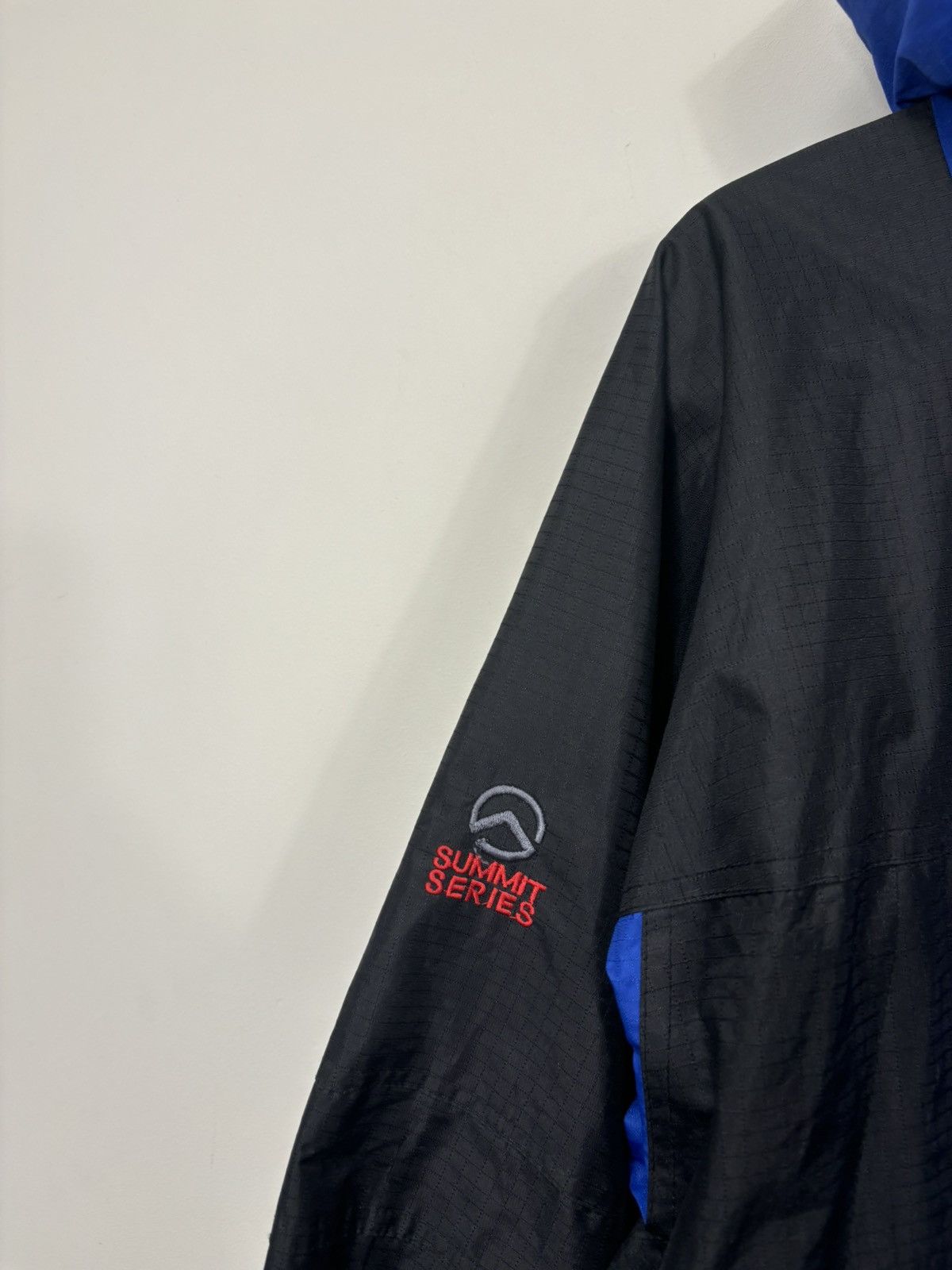 The North Face Vintage The North Face Summit Series XCR Gore-Tex Jacket Size US L / EU 52-54 / 3 - 5 Thumbnail