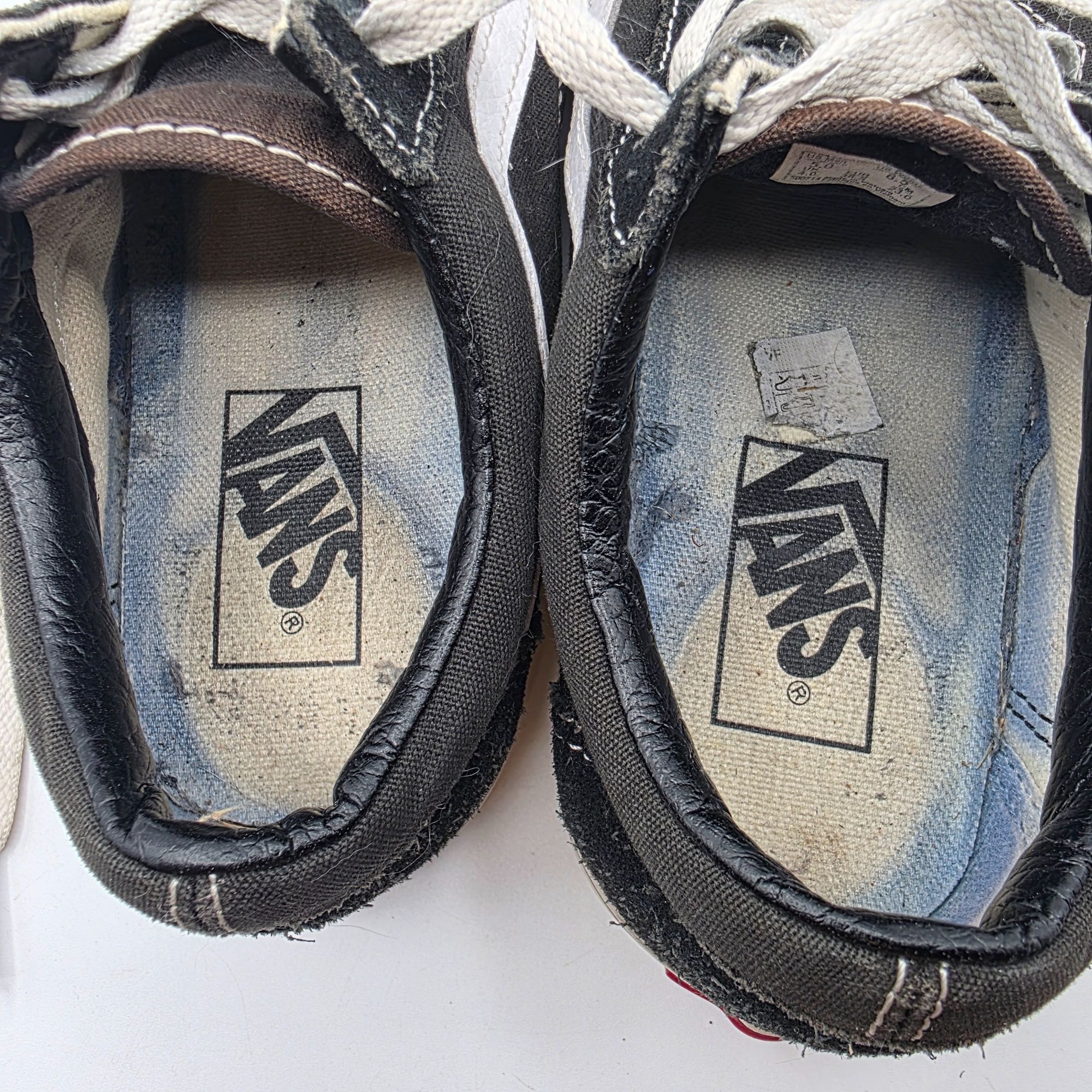 Vans Vans Old Skool Black White Mens Size 5 Lace Up Skateboarding Size US 5 / EU 37 - 9 Thumbnail