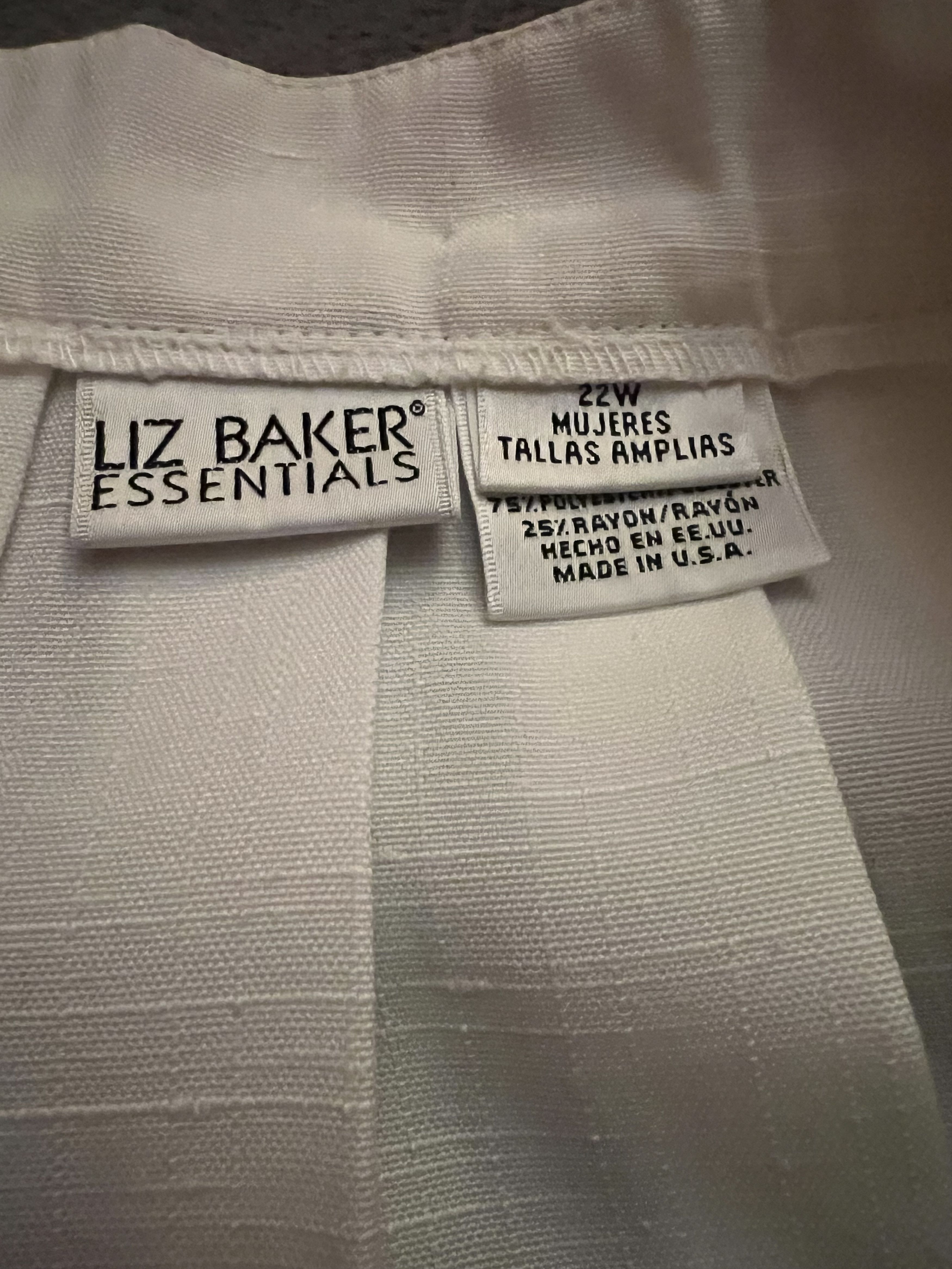 Vintage Liz Baker, white pleated skirt Size 40" / US 18 - 4 Thumbnail