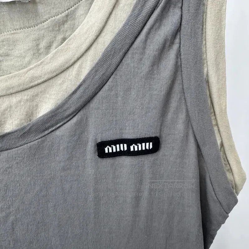 Miu Miu Miu Miu Summer Gray Sleeveless T-Shirt . Size S / US 4 / IT 40 - 3 Thumbnail