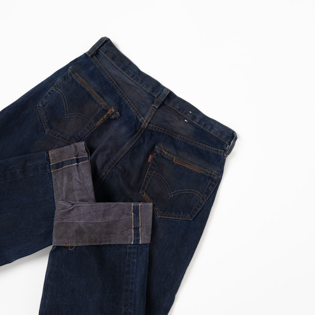 Levi's Vintage Clothing Levis USA Mens Vintage Jeans Dark Wash Button Fly Rare Denim Size US 34 / EU 50 - 4 Thumbnail