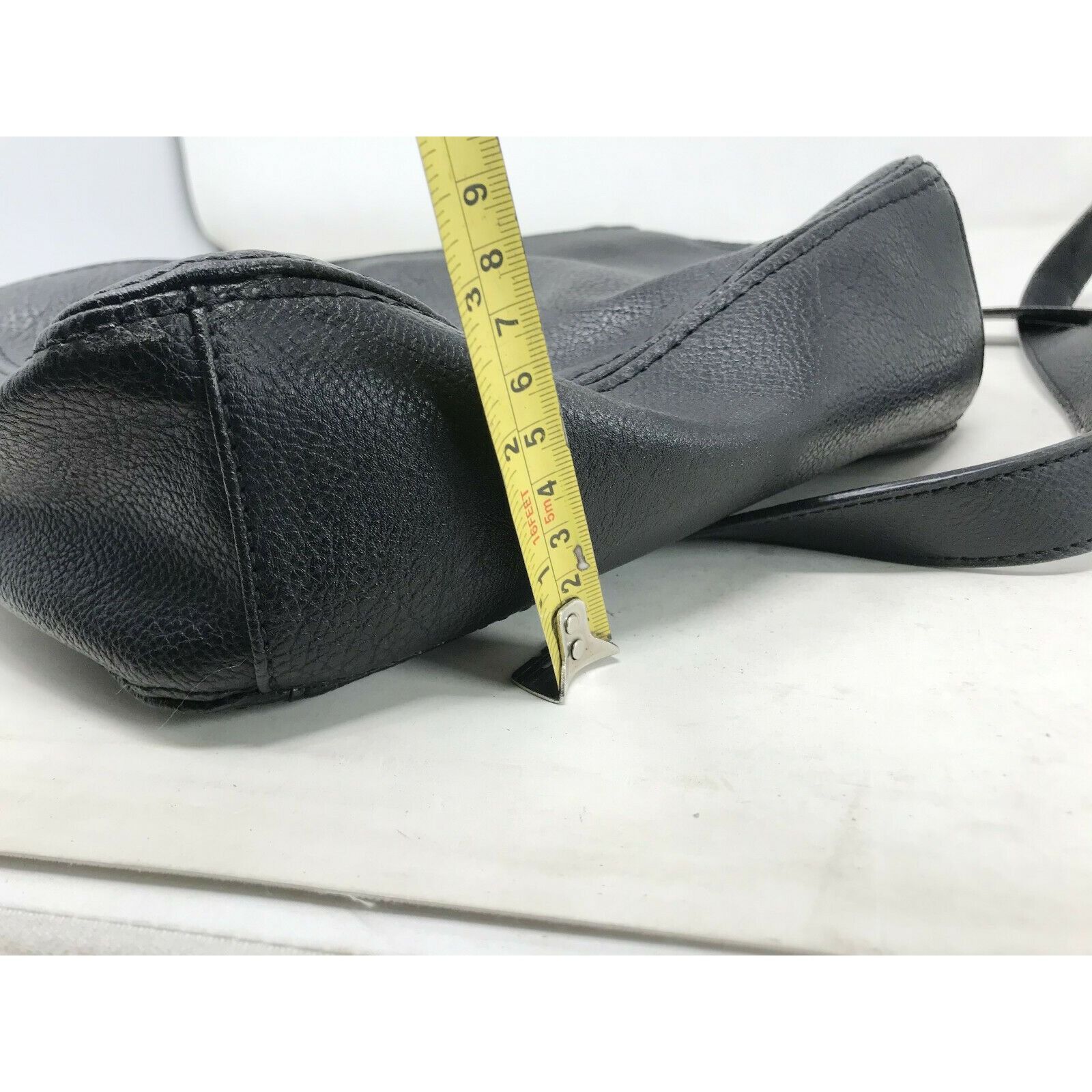 Liz Claiborne LIZ CLAIBORNE Black Faux Leather Crossbody Bag w Large Front Size ONE SIZE - 12 Thumbnail
