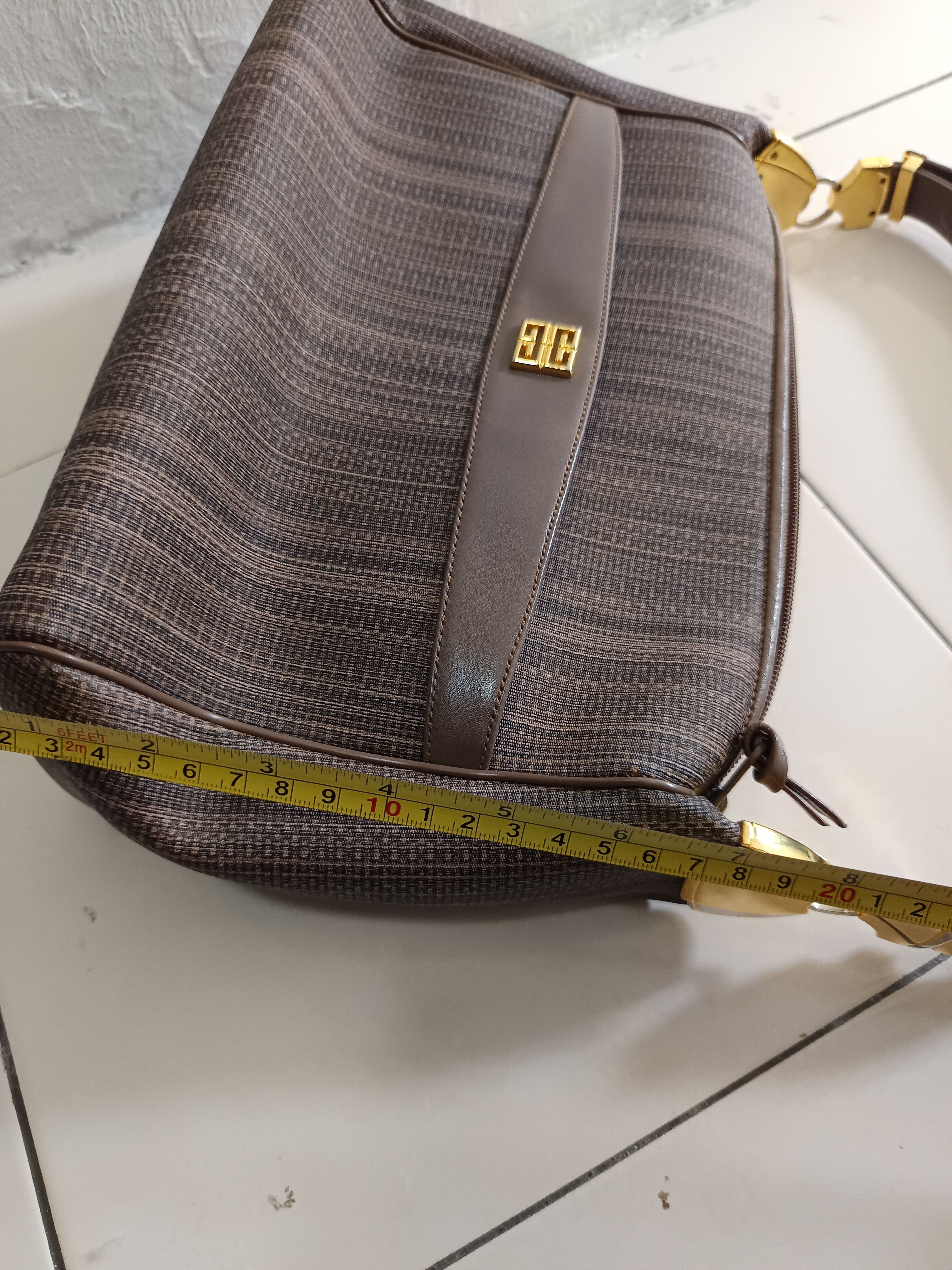 Givenchy Vintage givenchy 4g leather Size ONE SIZE - 5 Thumbnail