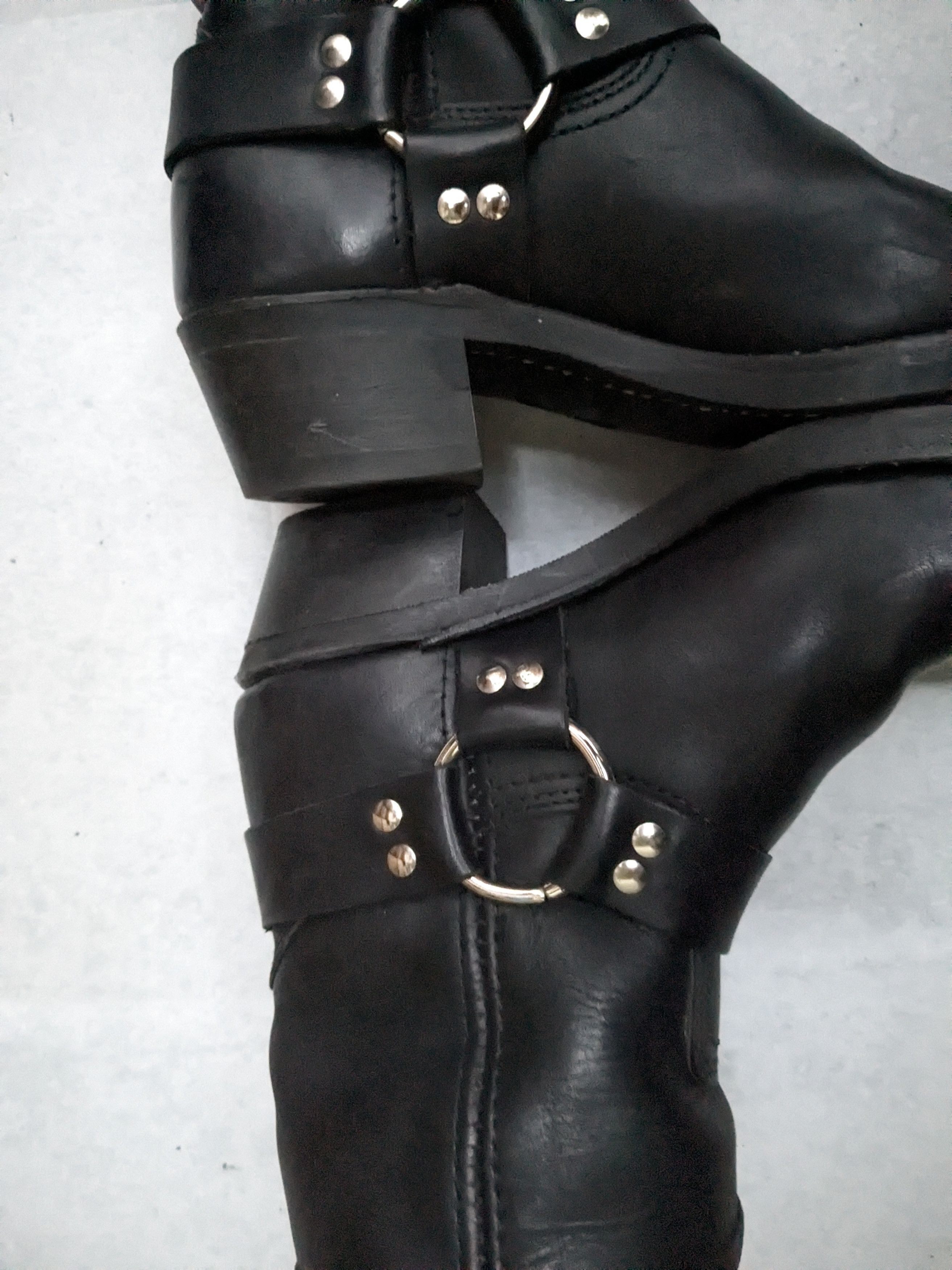 Frye Frye Harness Boots Black Leather 7 Leather Buckle Size US 7 / EU 40 - 6 Thumbnail