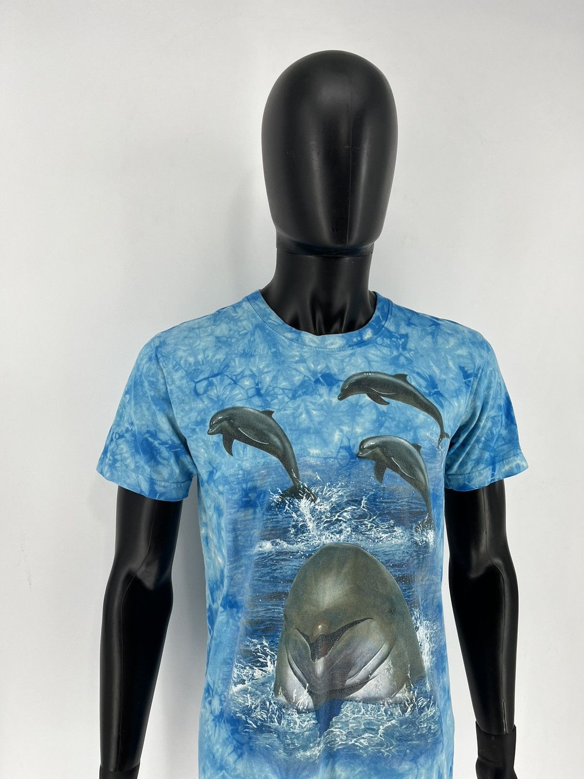 Vintage Vintage 90s Akuna Matata Dolphin taiday T Shirt Size L Size US M / EU 48-50 / 2 - 3 Thumbnail