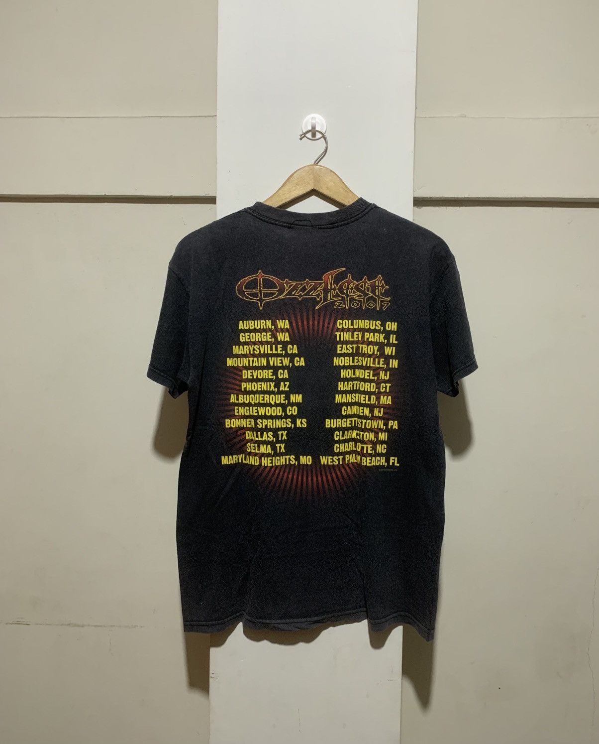 Band Tees Vintage Ozzfest 2007 Tour T Shirt Size US M / EU 48-50 / 2 - 11 Thumbnail