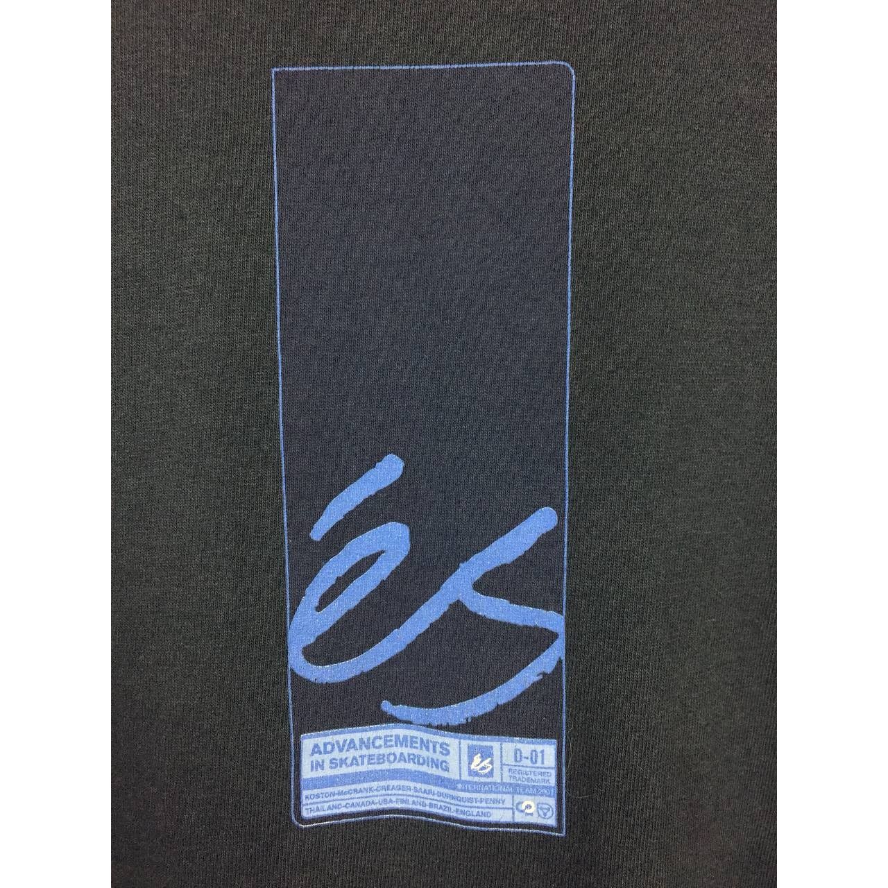 eS Vtg ES Skateboards Made In Usa Long Sleeve Tee Size US XL / EU 56 / 4 - 4 Thumbnail