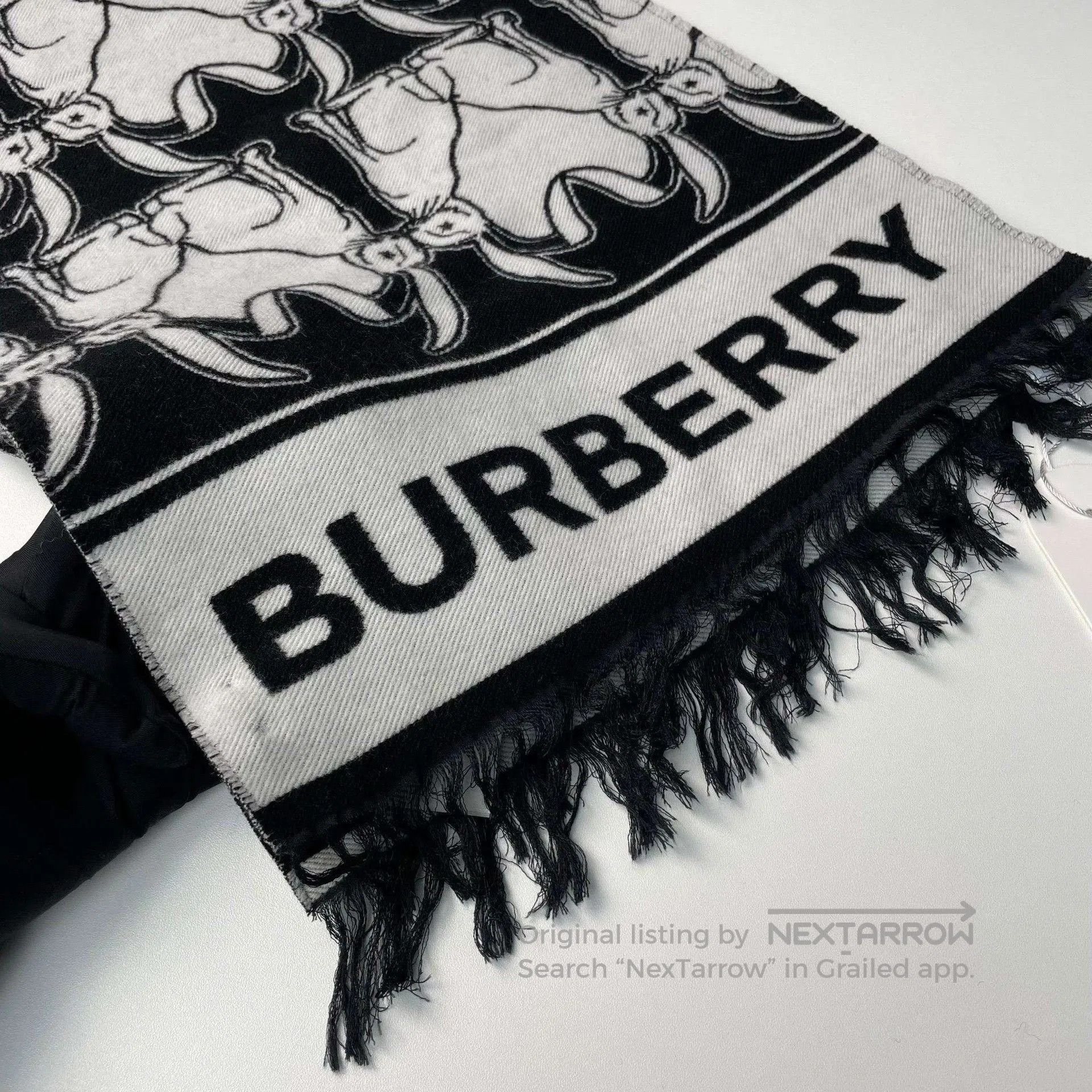 Burberry Burberry Limited Rabbit Fringed Scarf. Size ONE SIZE - 7 Thumbnail