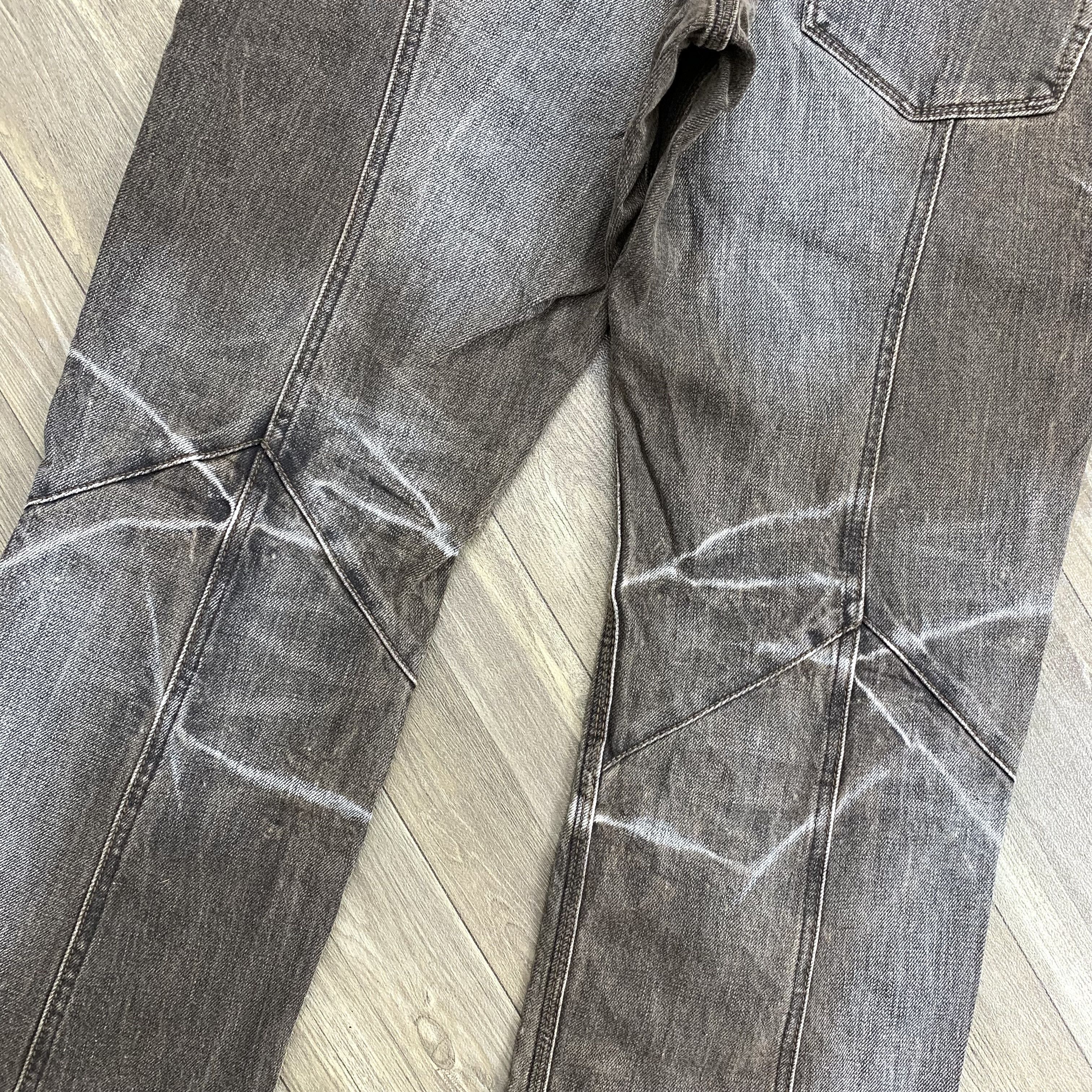 If Six Was Nine × Japanese Brand × Le Grande Bleu (L.G.B.) 2000’s Nicole CFM Clawmark Denim Pants Size US 32 / EU 48 - 10 Thumbnail