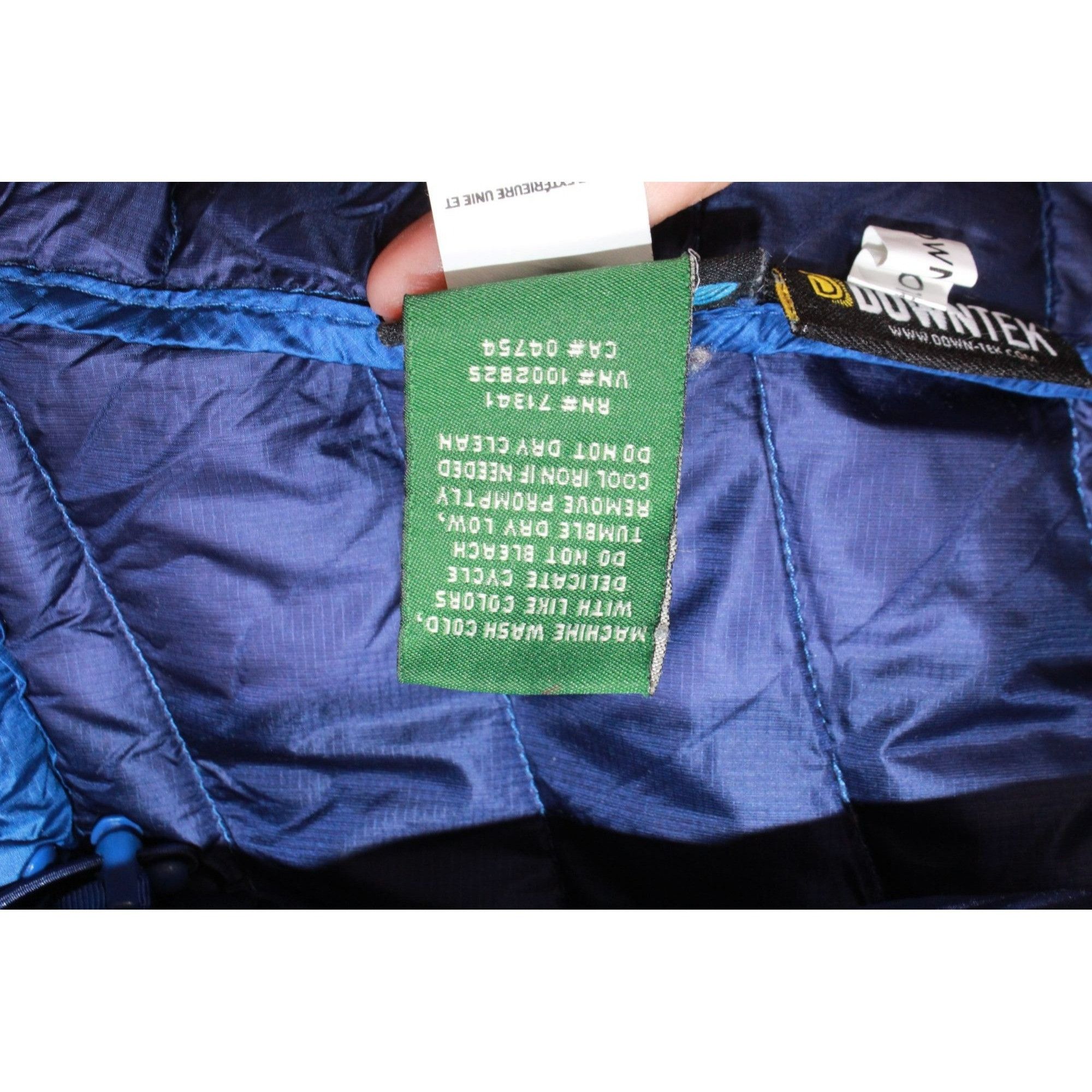 L.L. Bean LL Bean Women's Nylon Ultralight 850 Down Jacket Size S / US 4 / IT 40 - 8 Thumbnail