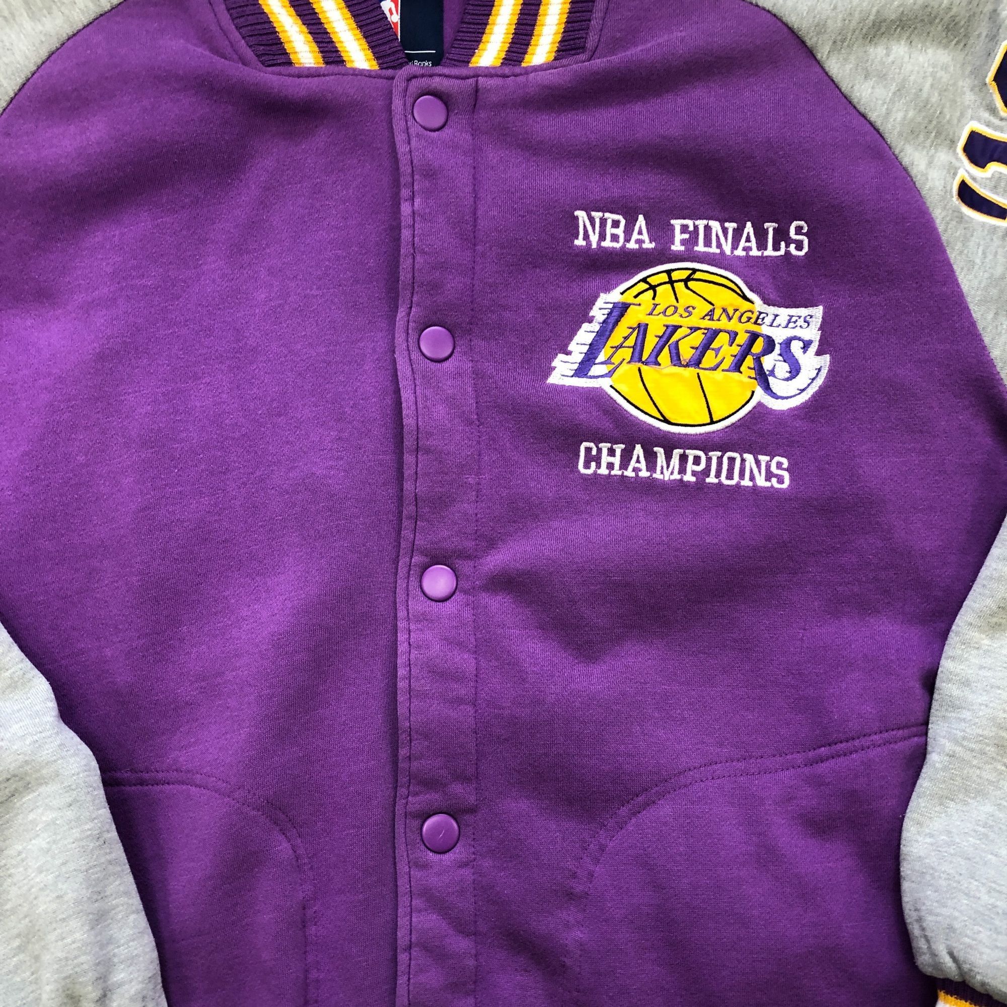 G-III G III Carl Banks Los Angeles Lakers NBA Finals Varsity Size US XL / EU 56 / 4 - 2 Thumbnail
