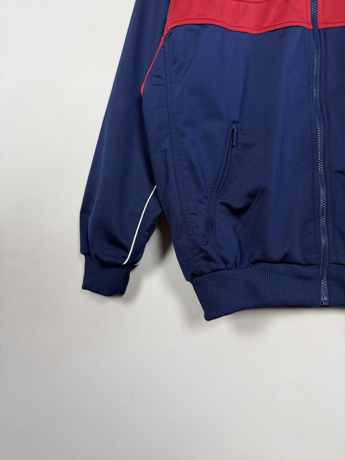 Adidas Adidas Vintage 90s Track Jacket Retro Streetwear Size M Size US M / EU 48-50 / 2 - 5 Thumbnail