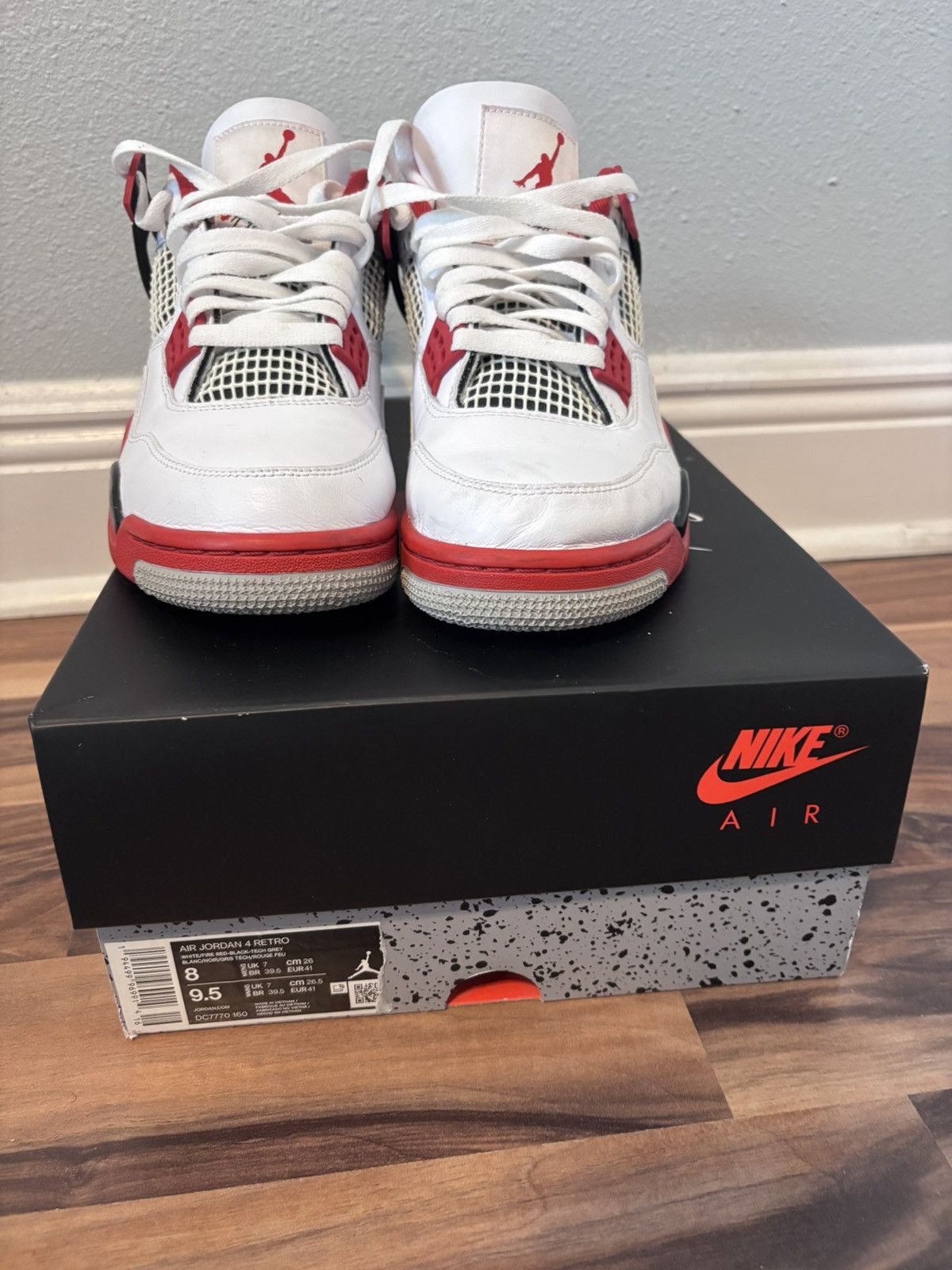 Jordan Brand Retro 4 Fire Red (2020) Size 8 Size US 8 / EU 41 - 4 Thumbnail