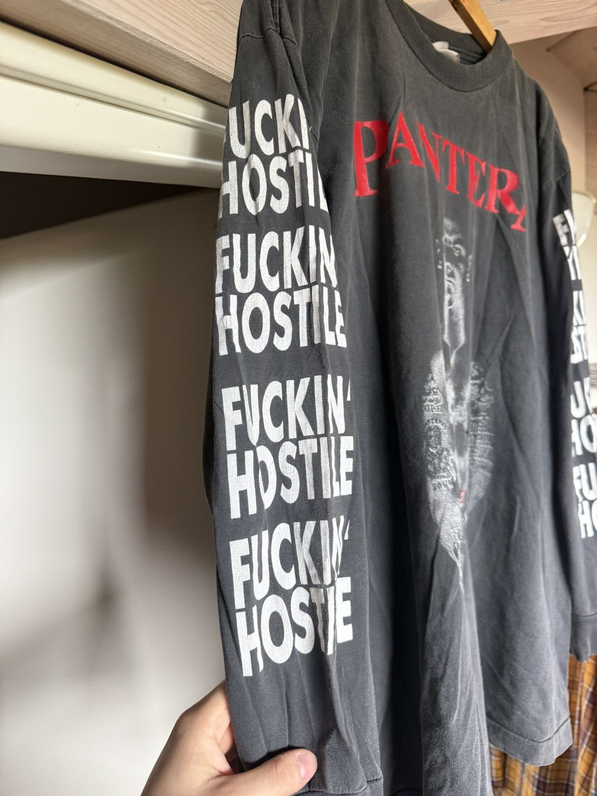 Band Tees Pantera "Fucking Hostile" Longsleeve XL Trashed Faded Repair Size US XL / EU 56 / 4 - 4 Thumbnail