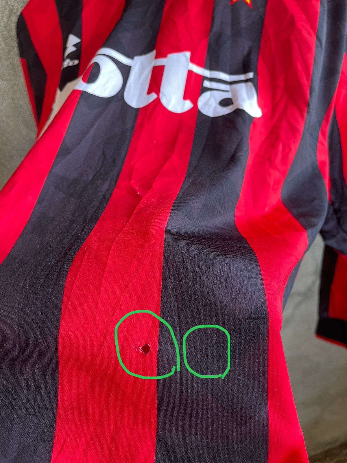 Lotto Sport Vintage’93-94🔥AC MILAN🔥LOTTO HOME FOOTBALL CLUB JERSEY L/S Size US L / EU 52-54 / 3 - 9 Thumbnail